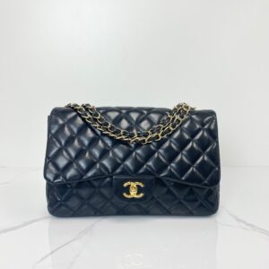 Chanel Jumbo Classic Flap