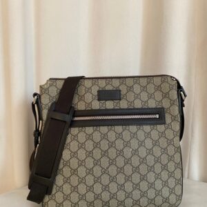 Gucci Bicolor GG Supreme Messenger Bag