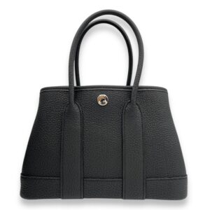 Neo Garden 23 Black in Negonda, Palladium hardware