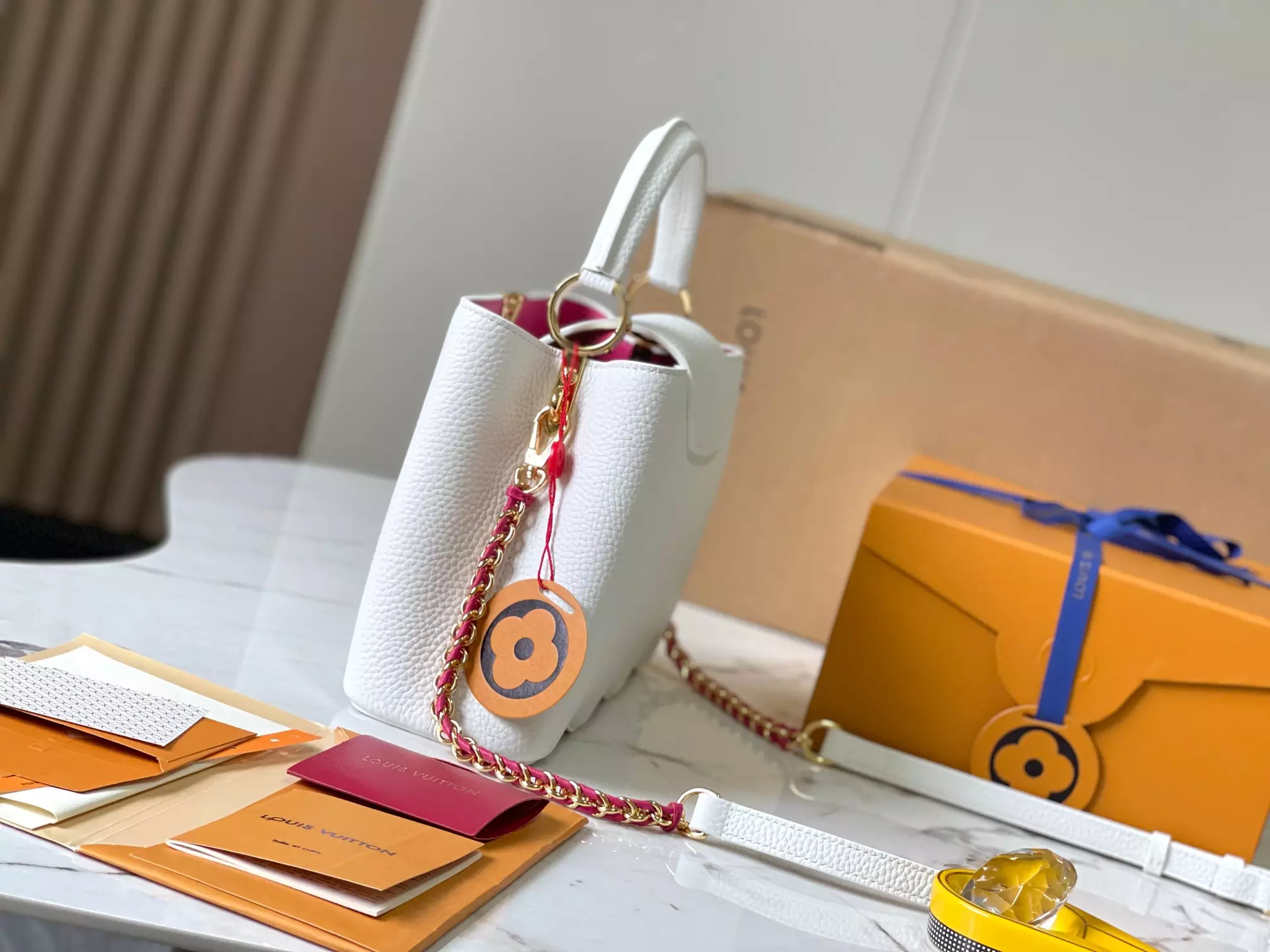 LV Capucines BB Capushell in Snow White - Repbags.is - Image 5