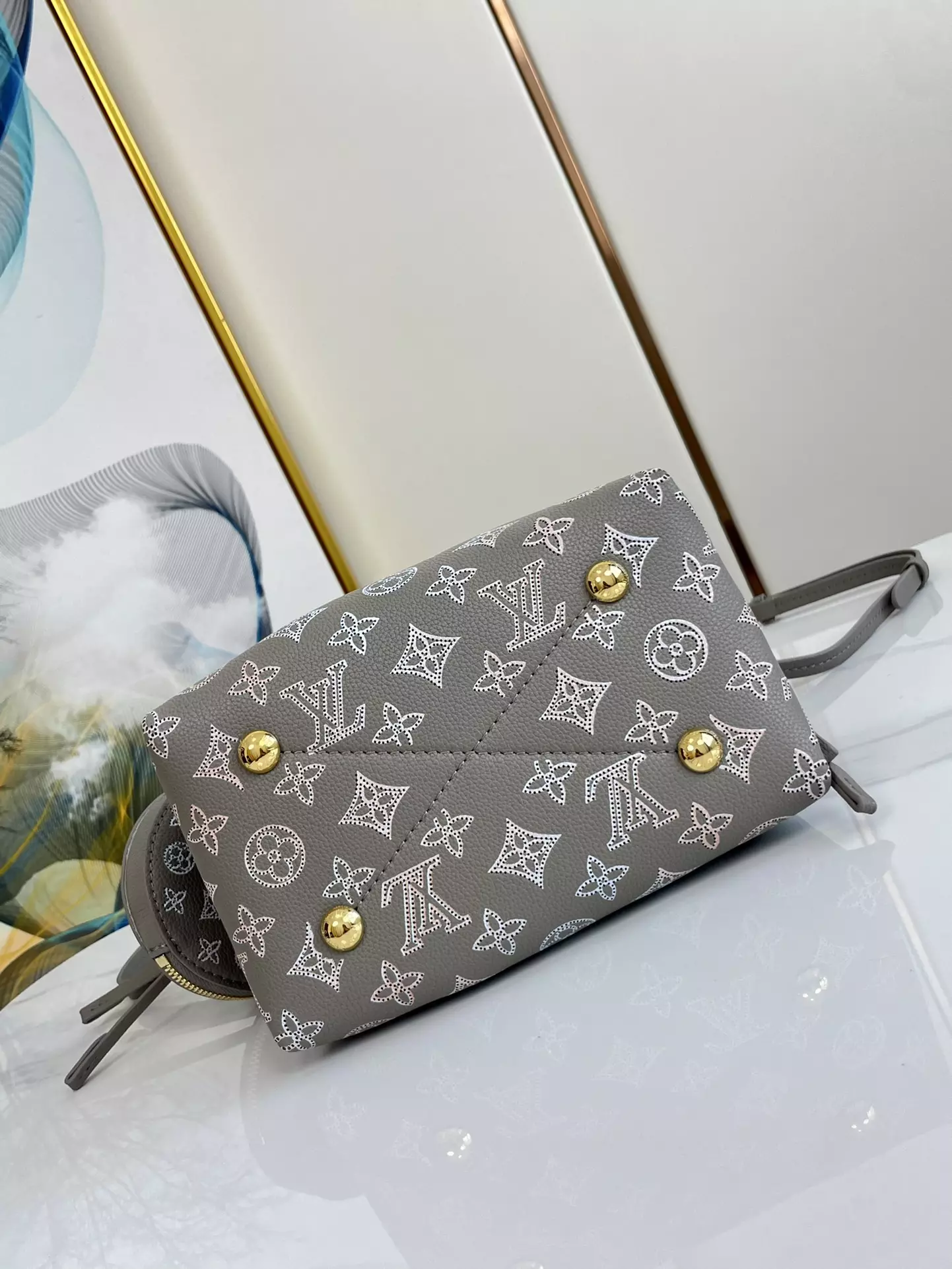 Bella Bucket Bag Gray Mahina Calfskin - Repbags.is - Image 9