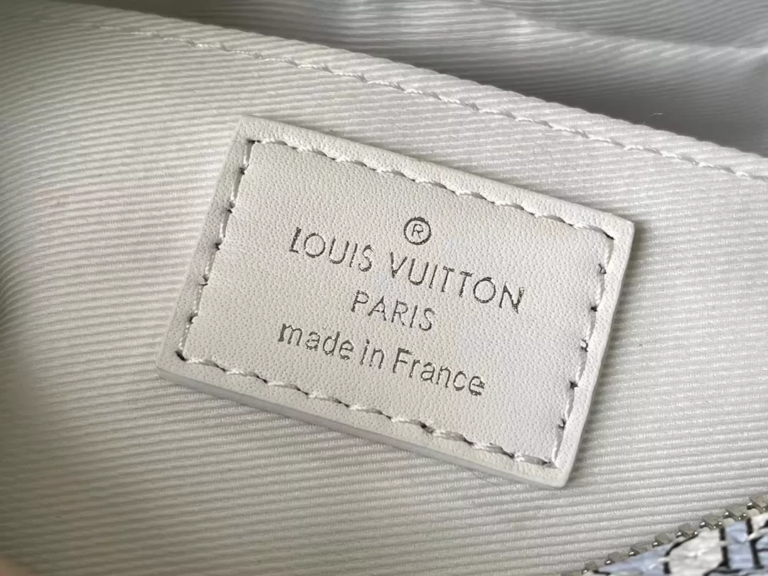 Mini Soft Trunk Monogram Comic Canvas Bag - ReplicaBags.is - Image 9