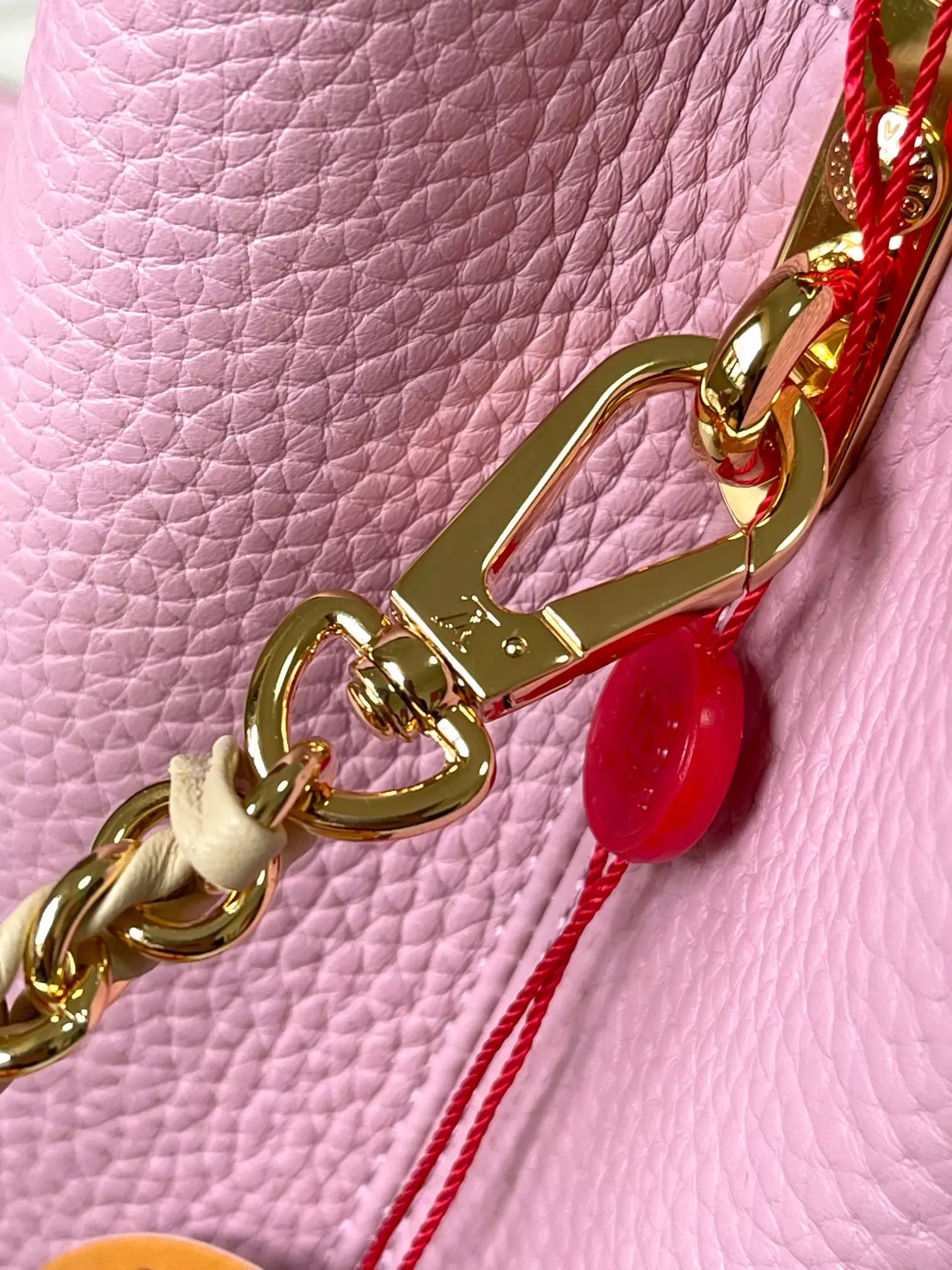 LV Capucines BB Capushell in Light Pink - Repbags.is - Image 8