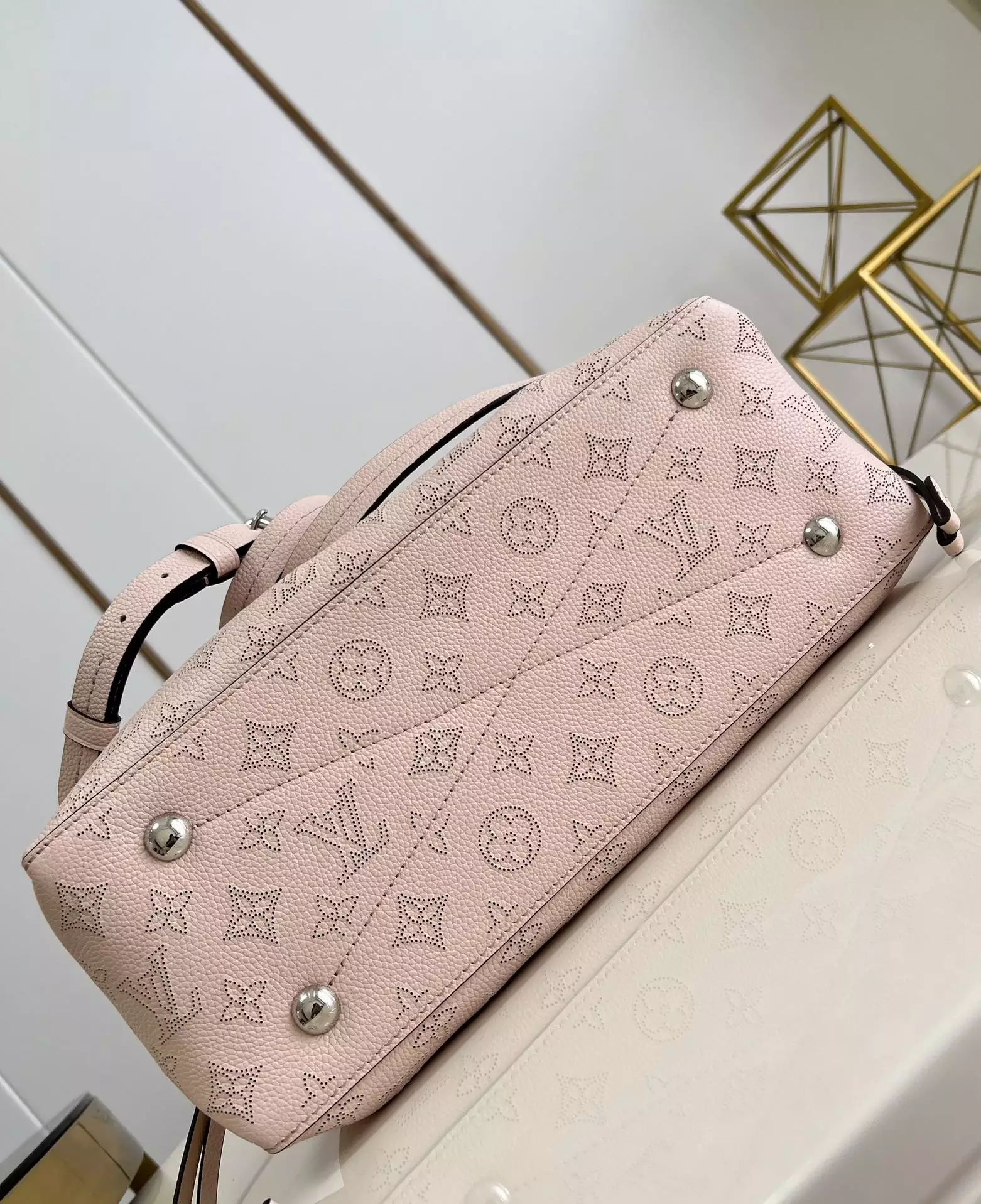 Bella Tote Pink Beige Mahina Calfskin - Repbags.ru - Image 6
