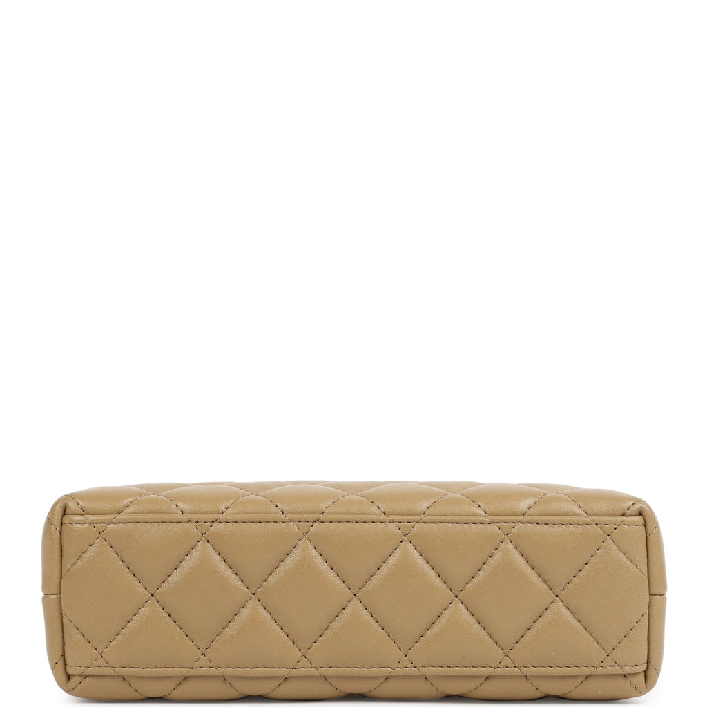 Chanel Small Kelly Shopper Dark Beige Shiny Lambskin Antique Gold Hardware - Image 7