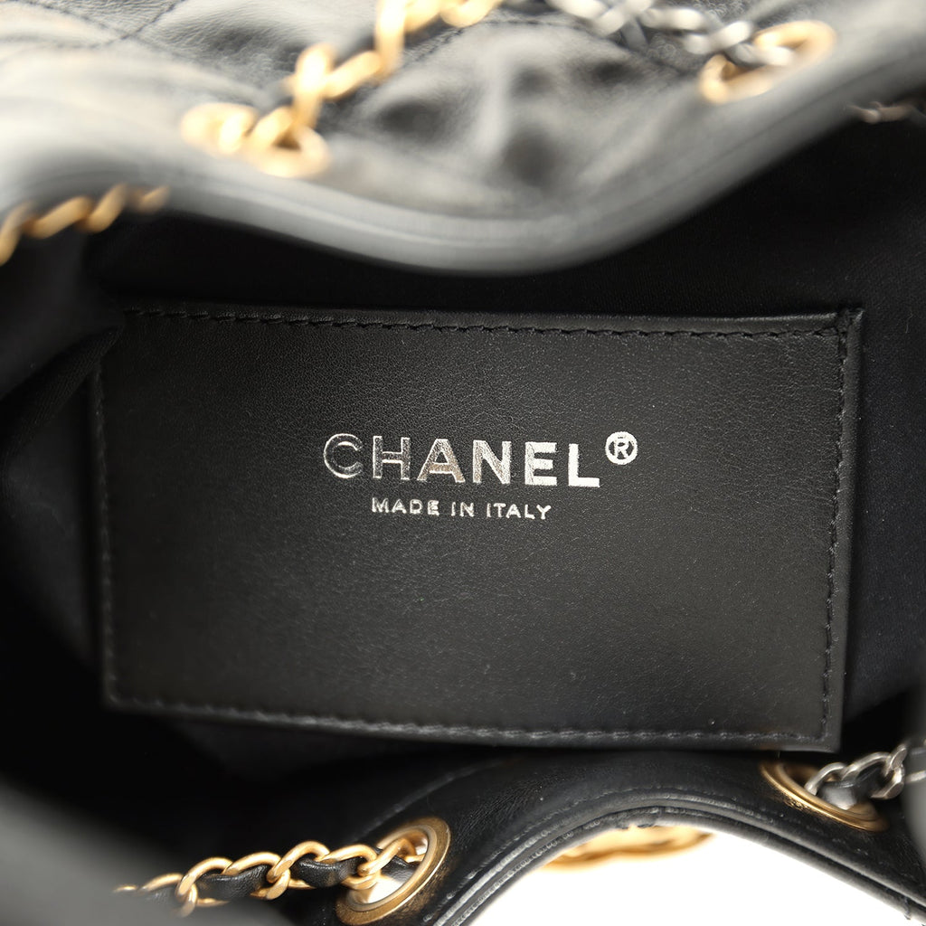 Pre-owned Chanel Small 25 Hobo Bag Black Shiny Crumpled Calfskin Mixed Metal Hardware - Image 10