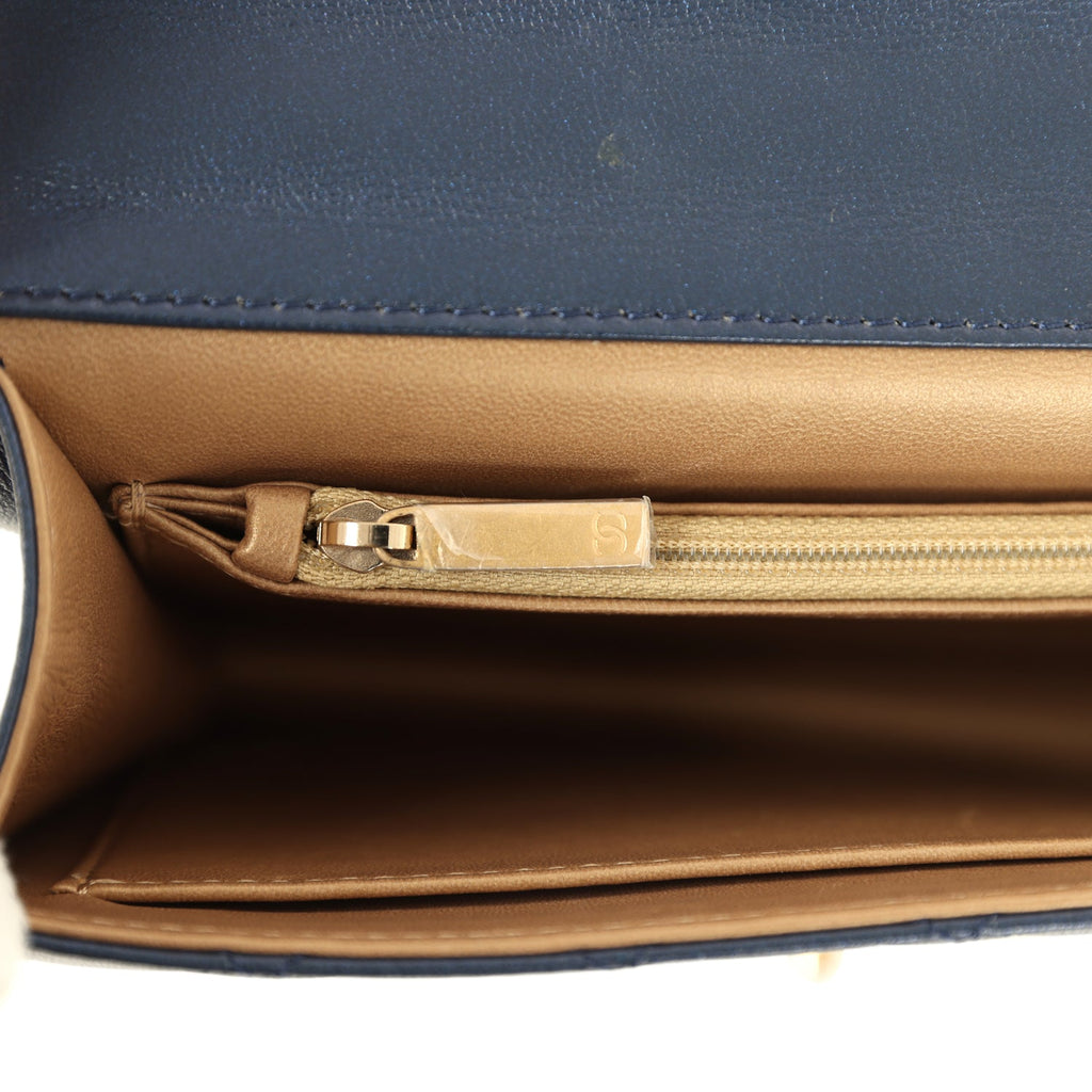 Pre-owned Chanel Small Chic Pearls Flap Bag Navy Calfskin Antique Gold Hardware - Image 10