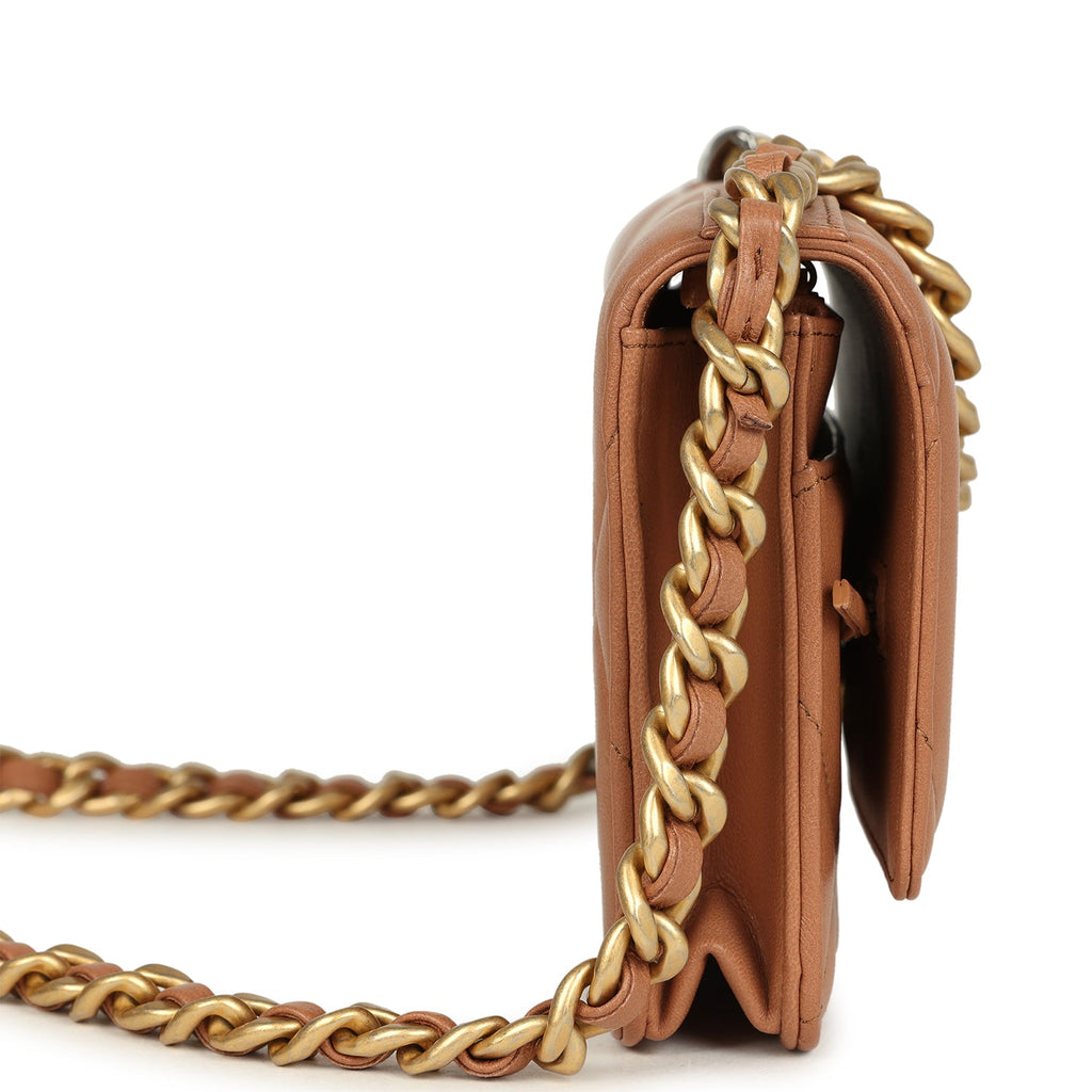 Chanel 19 Wallet On Chain WOC Brown Shiny Lambskin Mixed Metal Hardware - Image 4