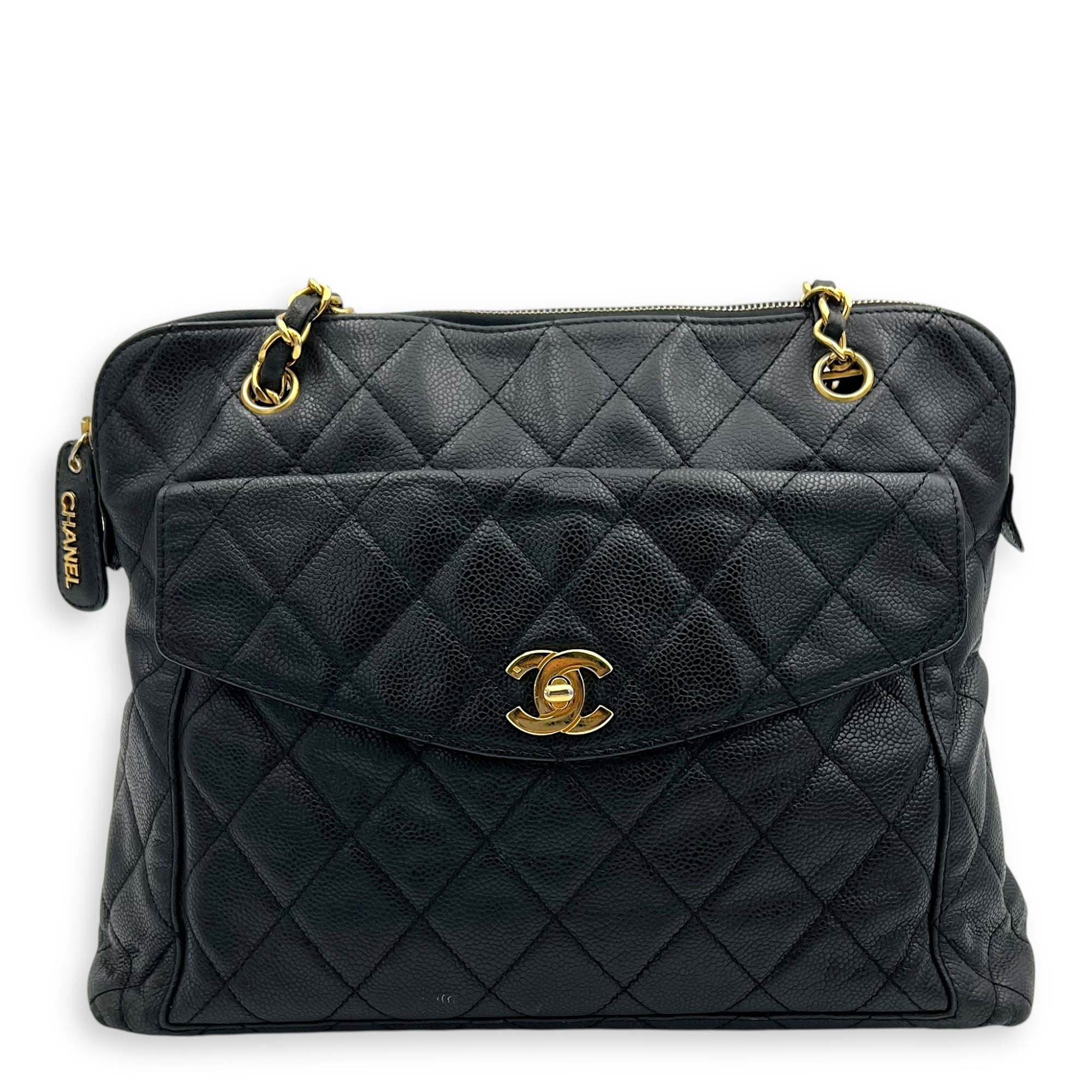 Vintage CC lock Shoulder Bag Black in Caviar Leather, Gold hardware