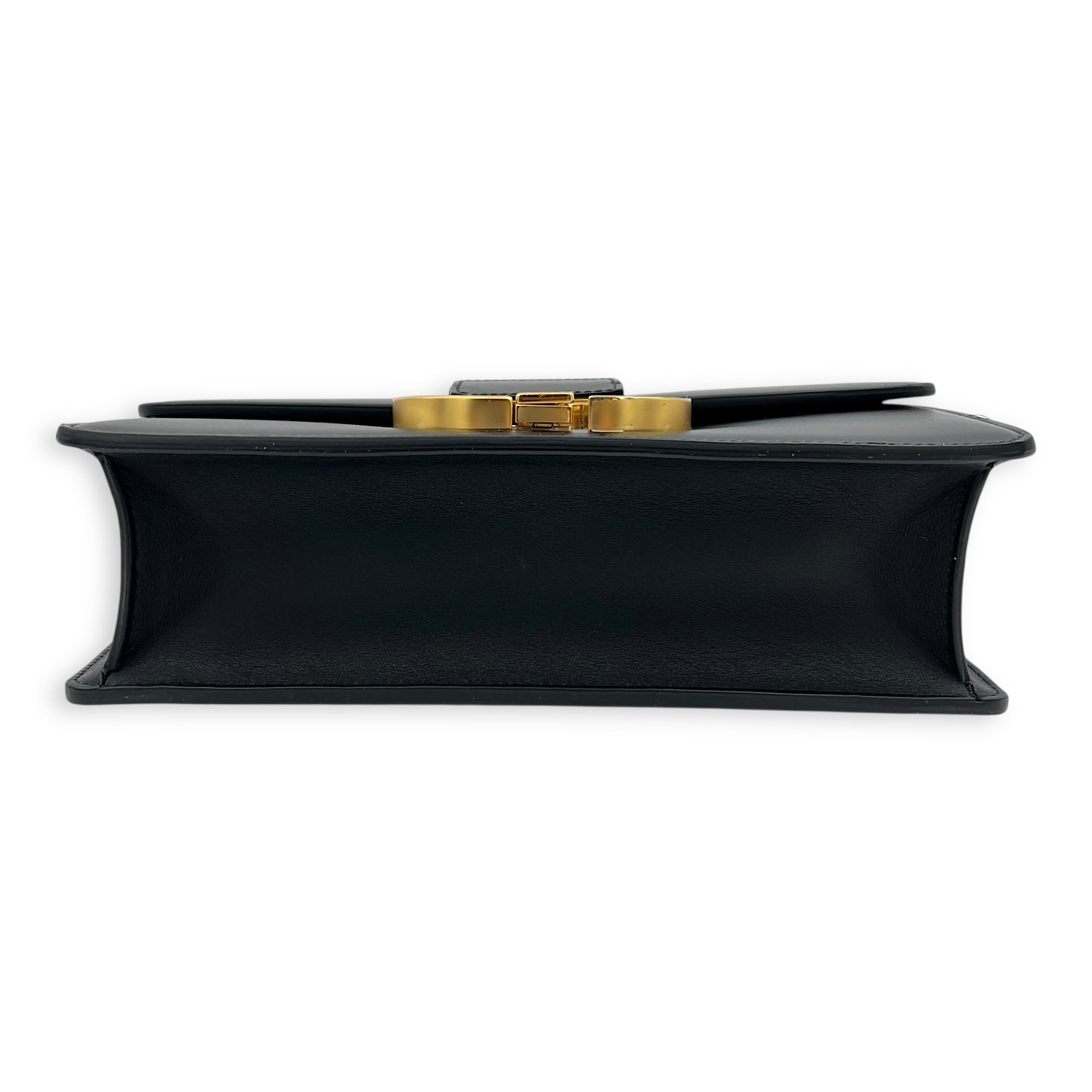 30 Montaigne Shoulder Bag Medium Black in Calfskin, Gold hardware - Image 6