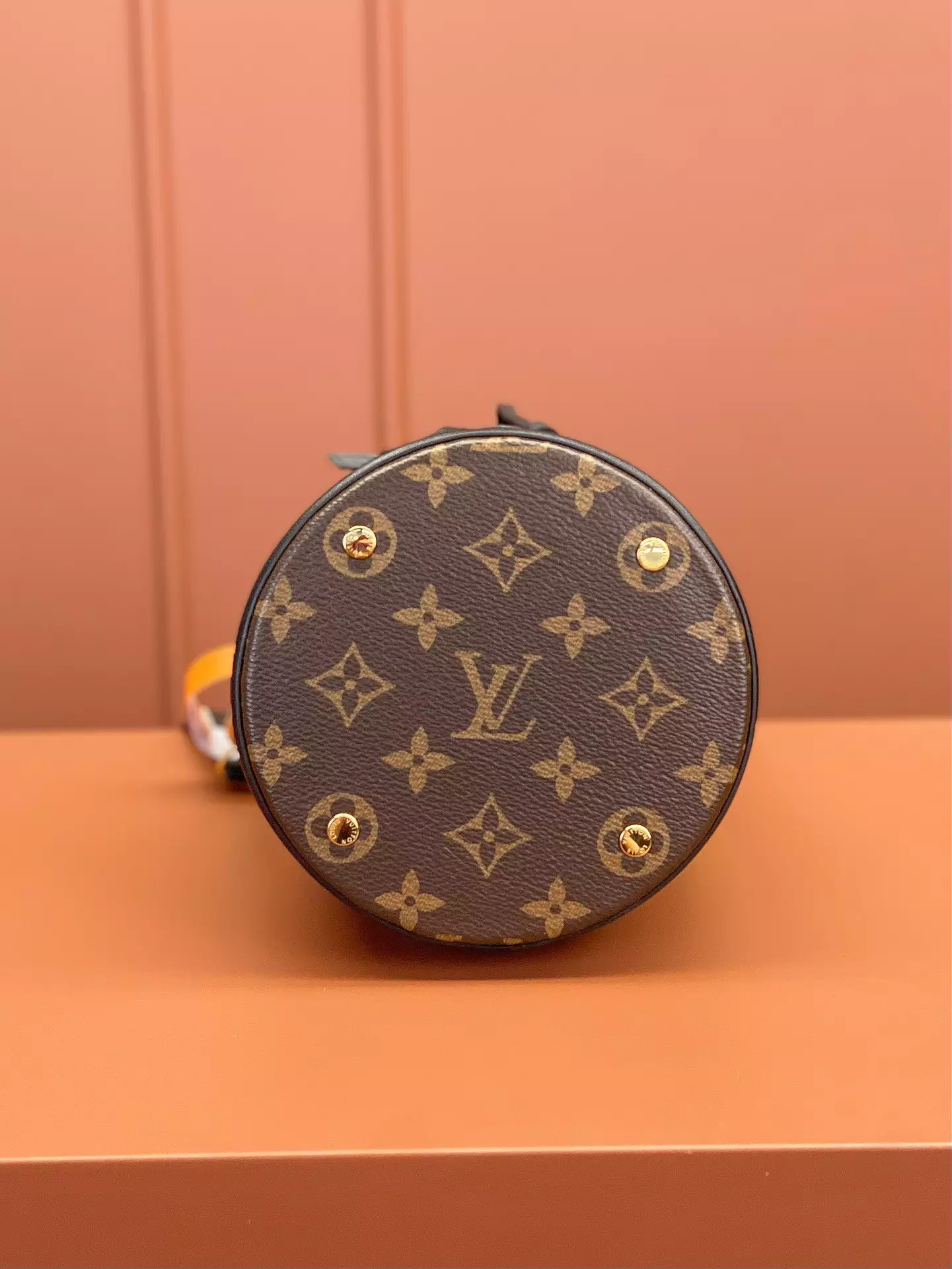Canoé Bucket Bag Monogram Canvas - Repbags.ru - Image 10