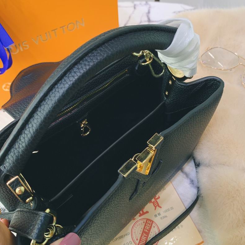 Capucines BB Taurillon Leather Bag - Image 11