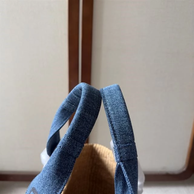 Chloé Large Woody Basket Bag - MB017 - Image 10