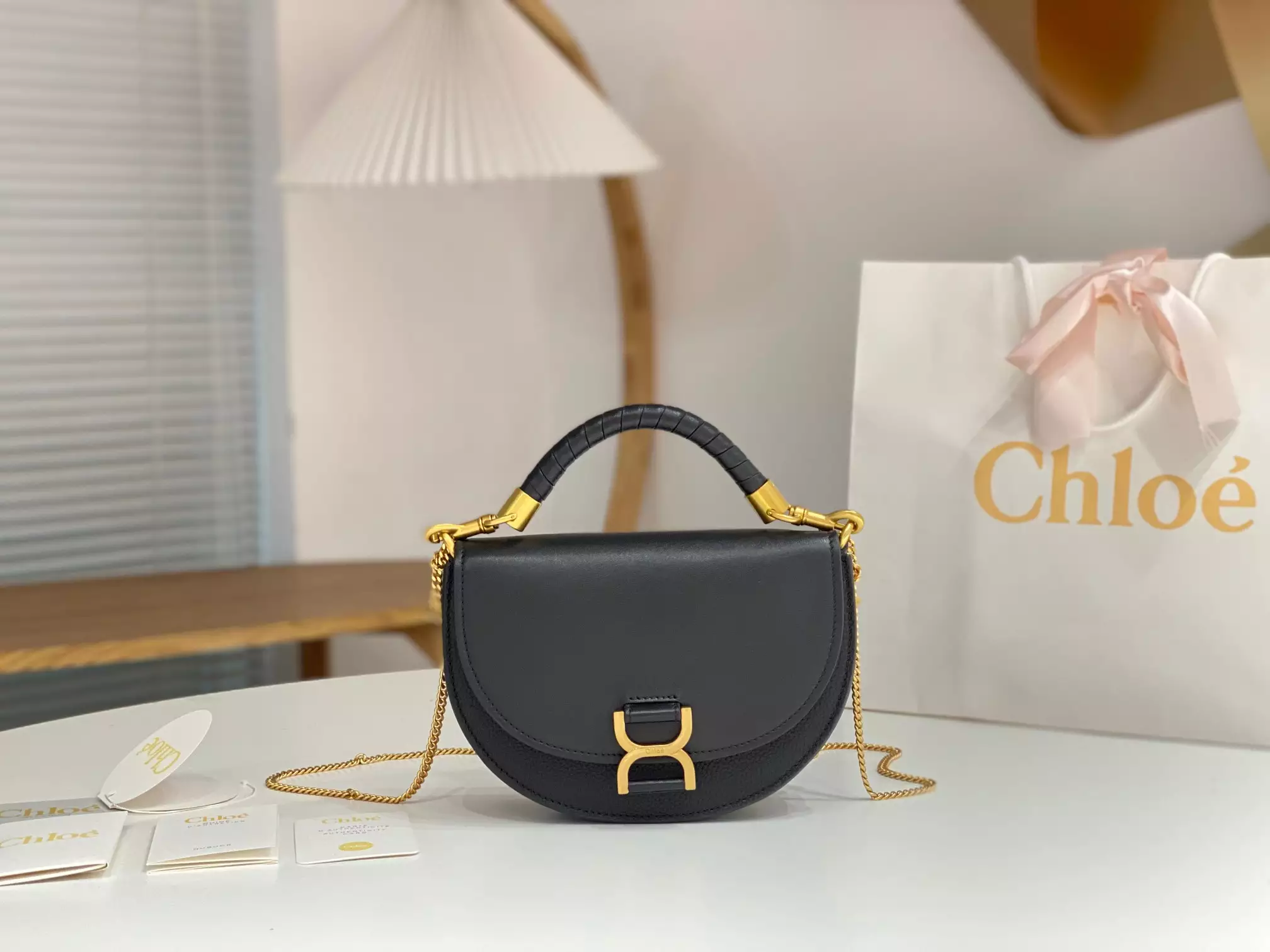 Chloé Marcie Chain Flap Bag in Black - Repbags.ru - Image 3