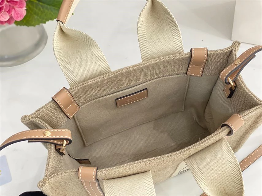 Chloé Small Woody Tote Bag Linen canvas Calfskin With Chloé Logo - MB022 - Image 8