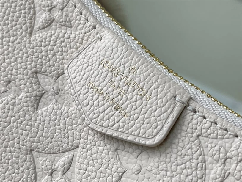 Easy Pouch On Strap Monogram Empreinte Leather - LB221 - Image 8