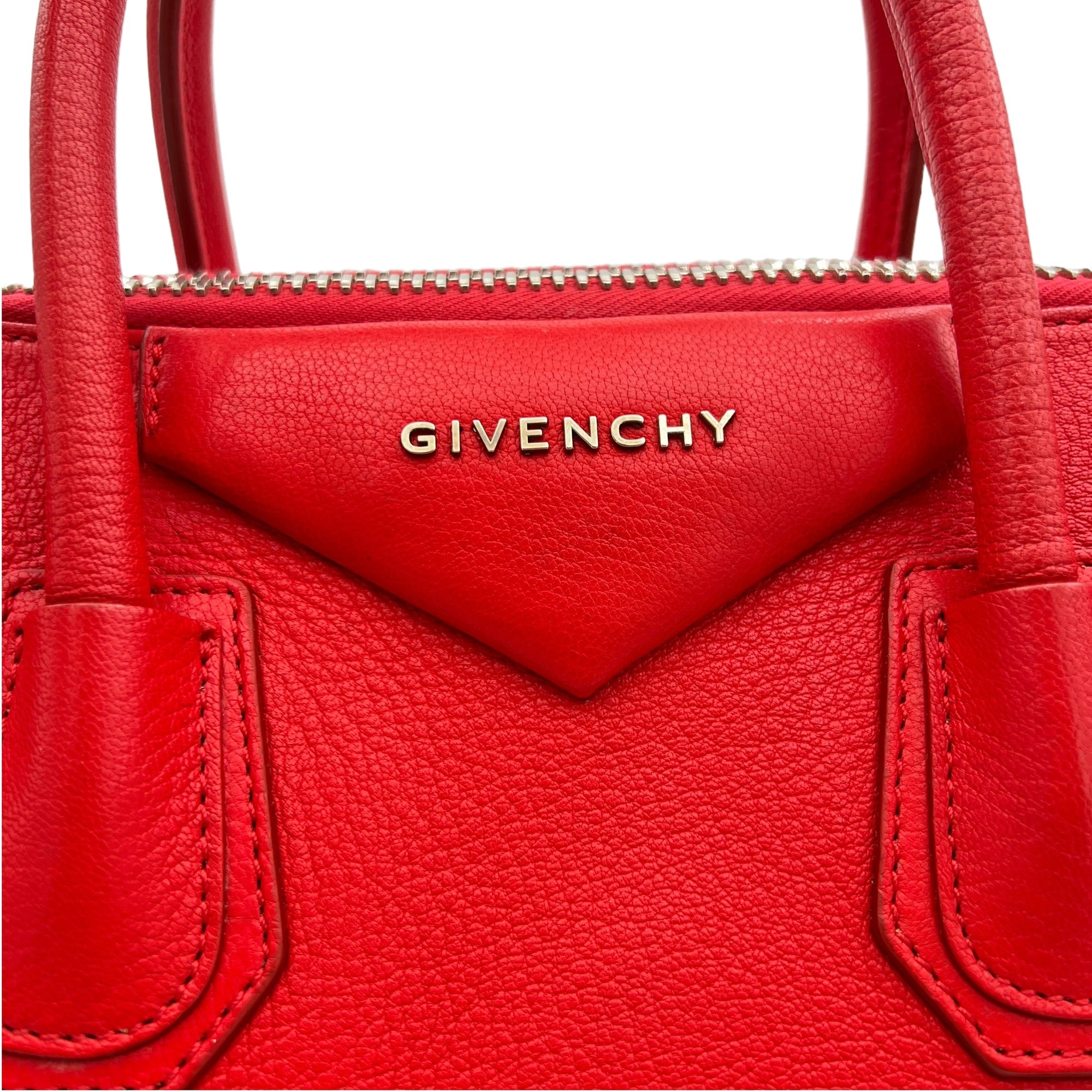 Antigona Small Red Top Handle Bag in Goat Leather, Silver hardware - Image 7