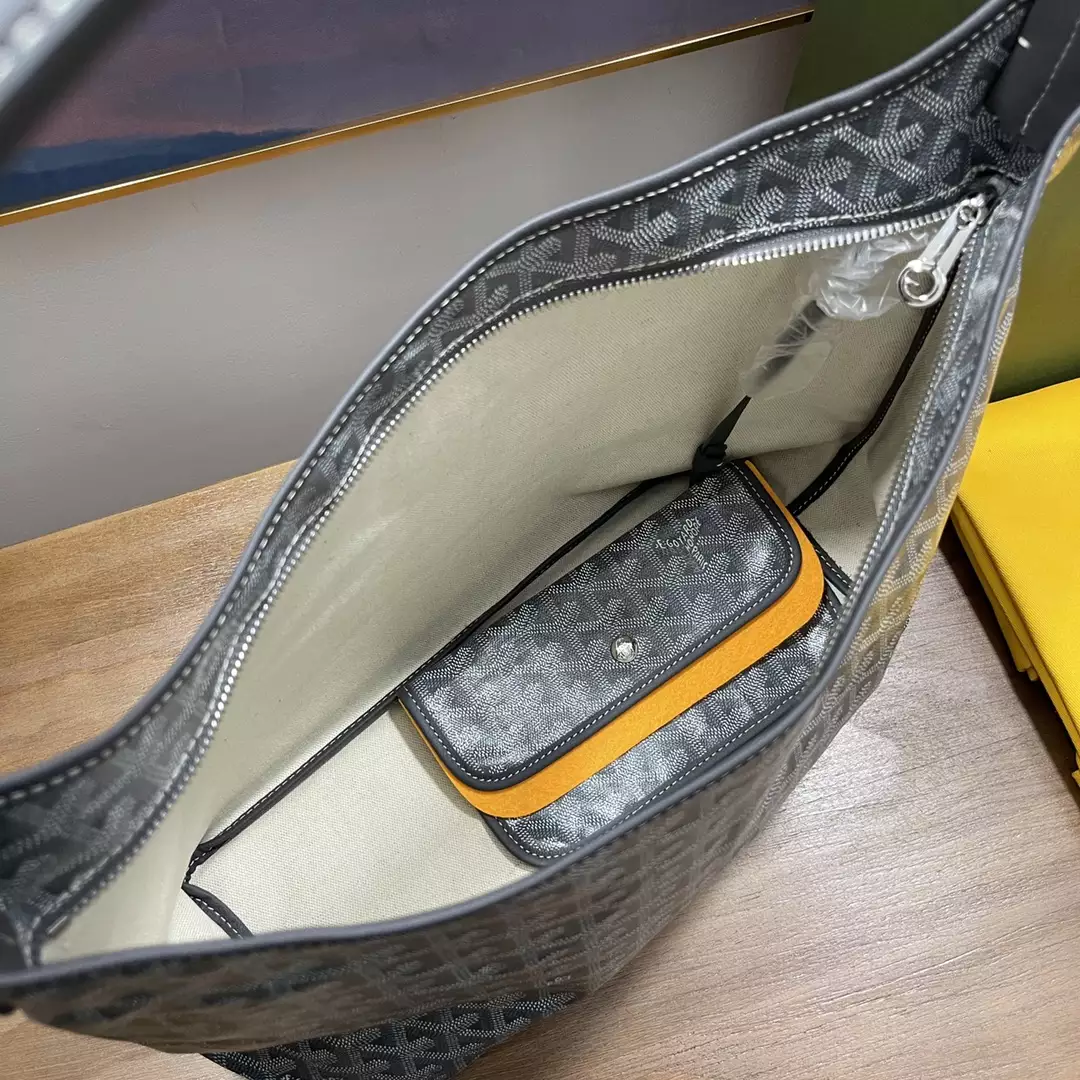 Goyard Bohème Hobo Bag - Repbags.ru - Image 7