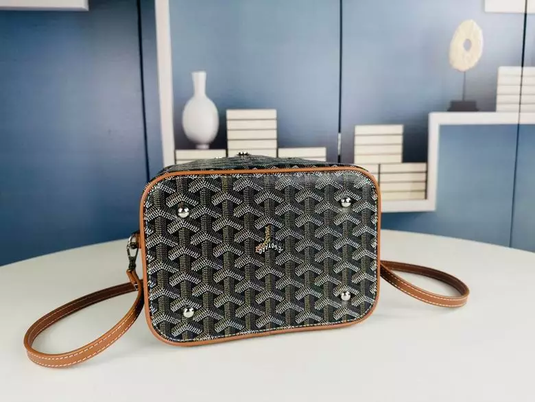 Goyard Muse Vanity Case - Repbags.ru - Image 11