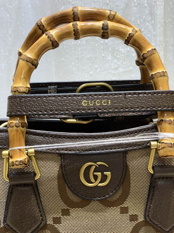 Gucci Diana jumbo GG mini tote bag - Image 5