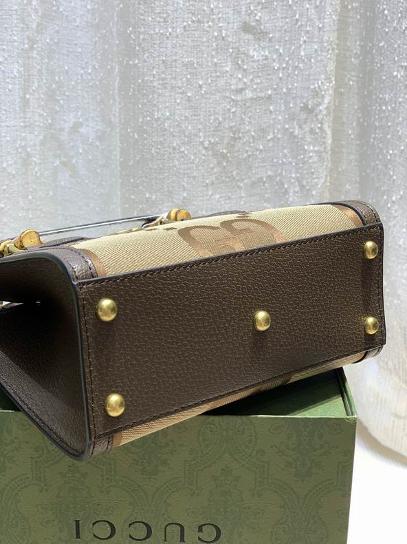 Gucci Diana jumbo GG mini tote bag - Image 7