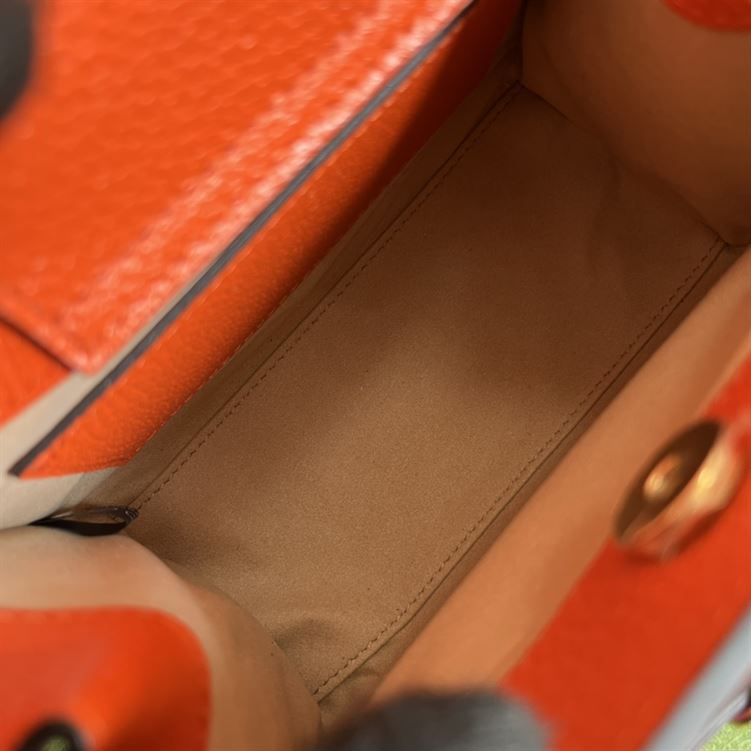 Gucci Diana mini tote bag Orange leather - Image 8