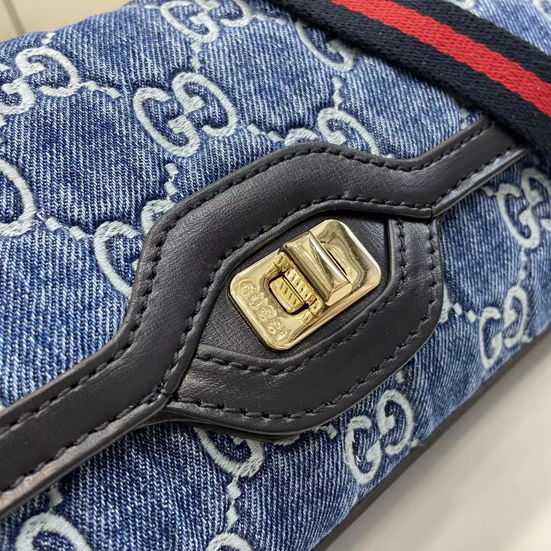 Gucci Luce Small Shoulder Bag in Blue GG Denim - Repbags.ru - Image 4
