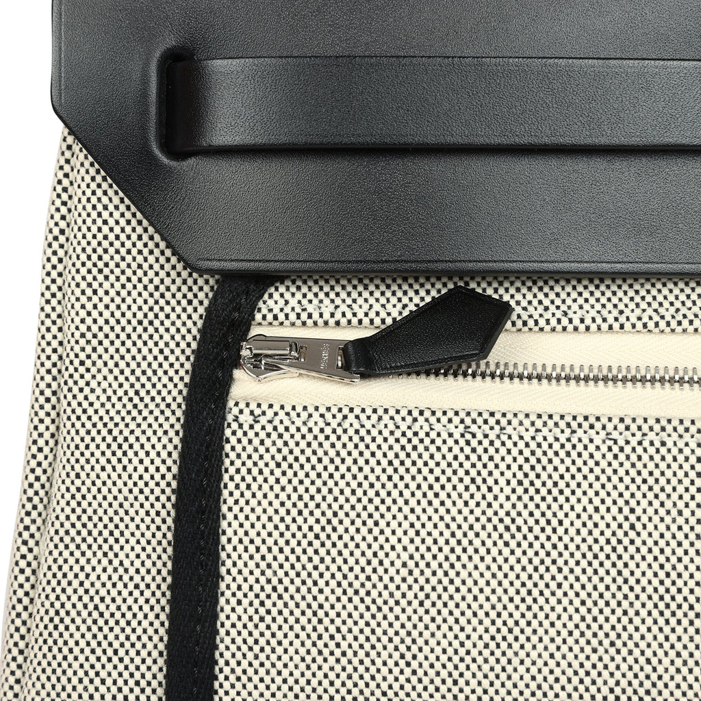 Pre-owned Hermes Herbag Zip Pegase Pop PM 31 Ecru Toile H Canvas and Black Hunter Palladium Hardware - Image 9