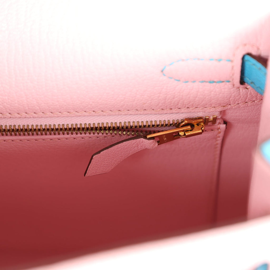 Hermes Special Order (HSS) Kelly Sellier 25 Rose Sakura and Bleu Aztec Chevre Brushed Gold Hardware - Image 10