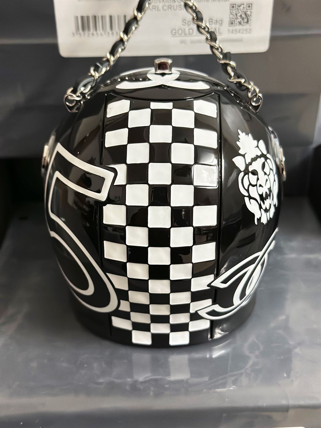 Helmet Minaudiere Black & White Resin, Strass & Silver-Tone Metal - CB024 - Image 9