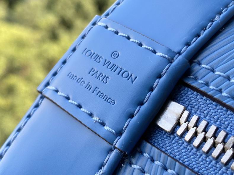 Louis Vuitton Alma BB Bleuet Bleu - Image 10