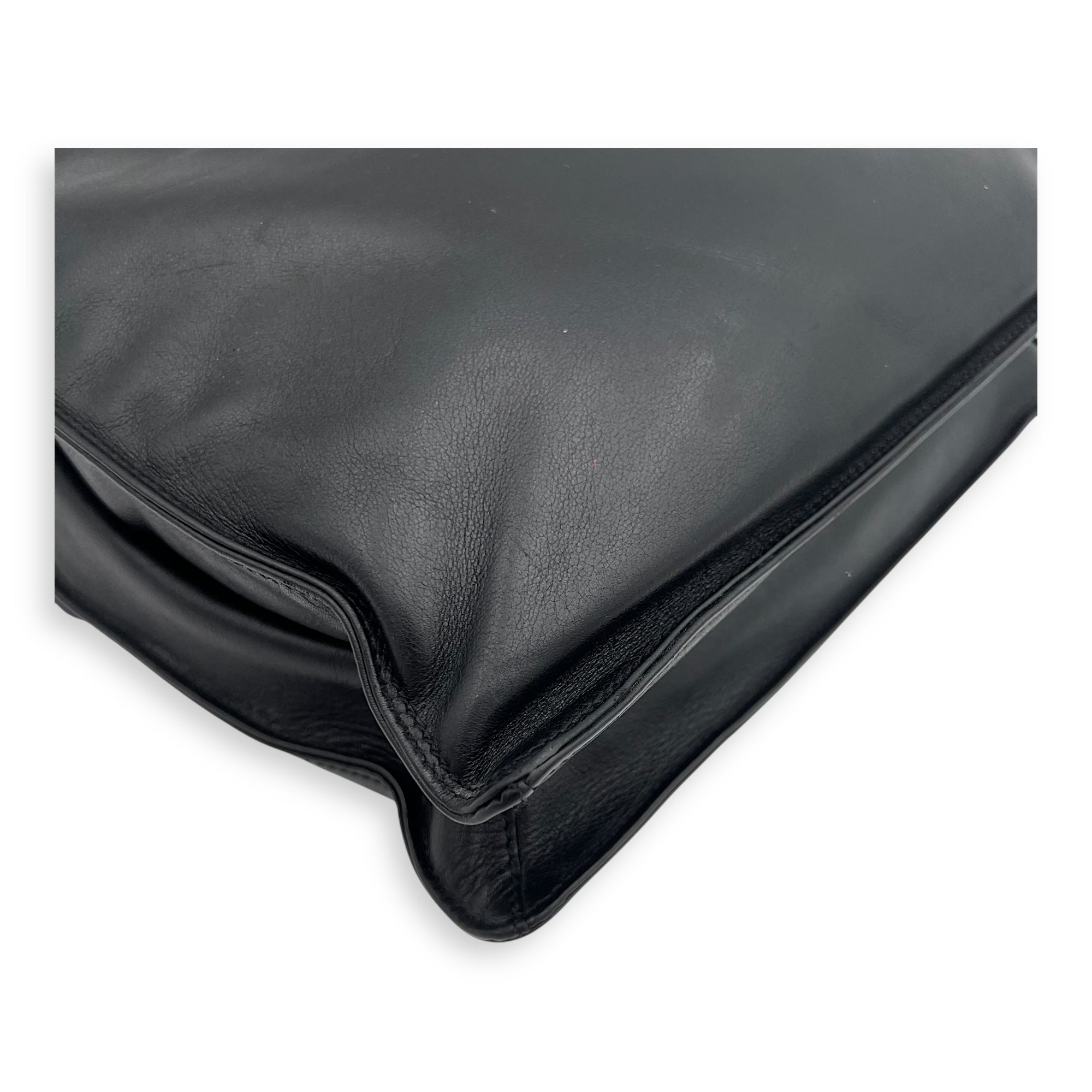 Vintage CC Black Crossbody Bag in Calfskin, Gold hardware - Image 13