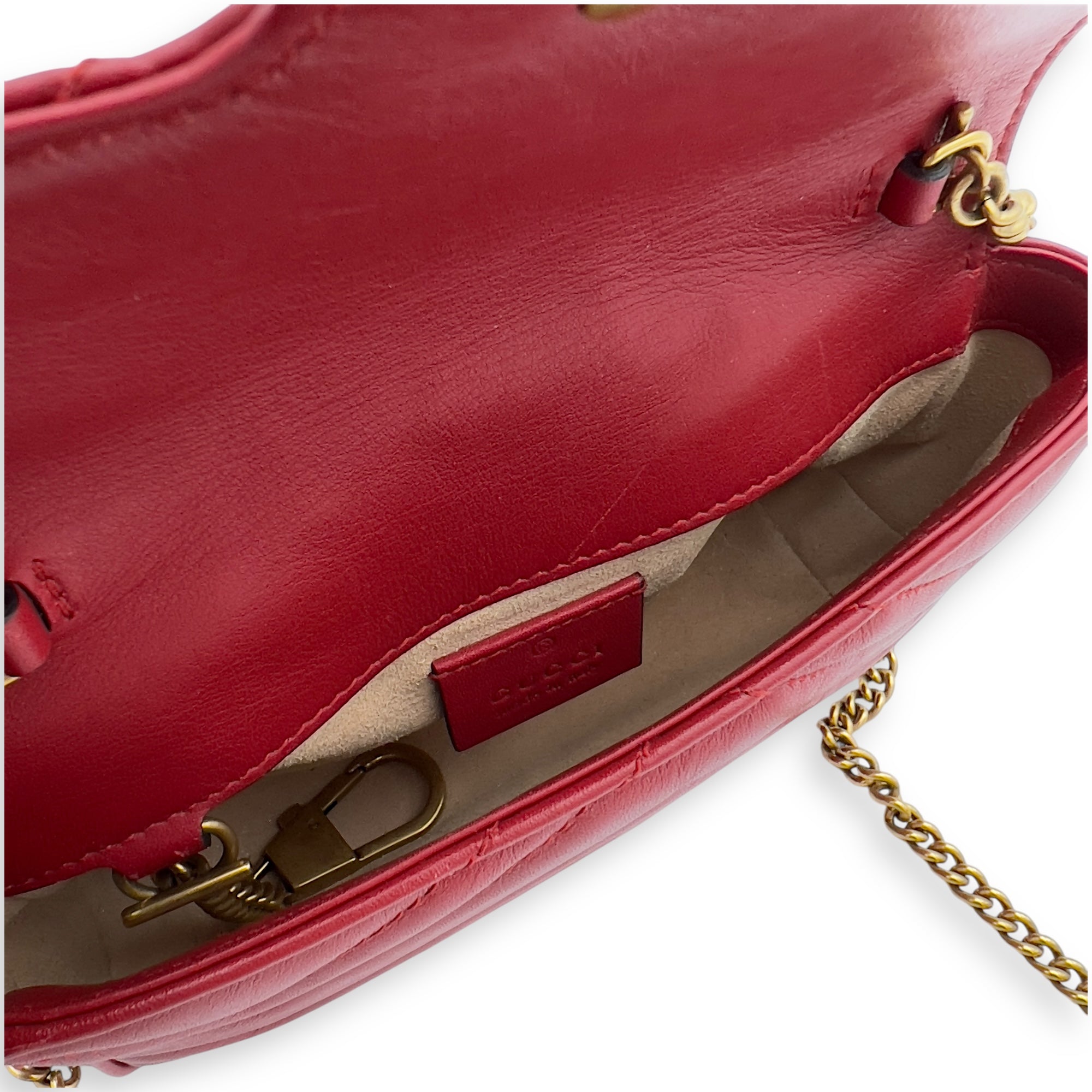 GG Marmont Super Mini Red Crossbody Bag in Calfskin, Gold hardware - Image 10