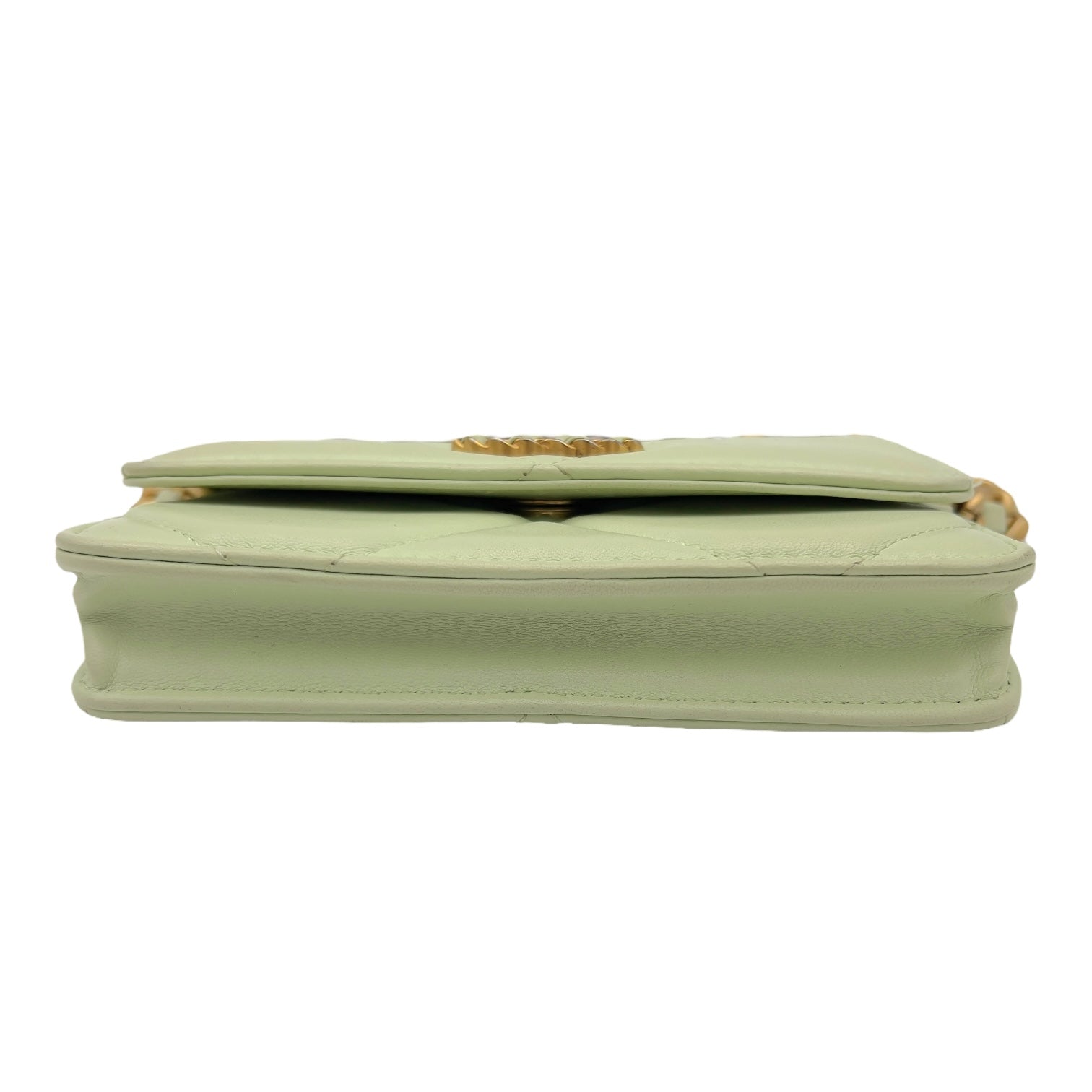 C19 Wallet On Chain Green in Lambskin, Mixed hardware - Image 8