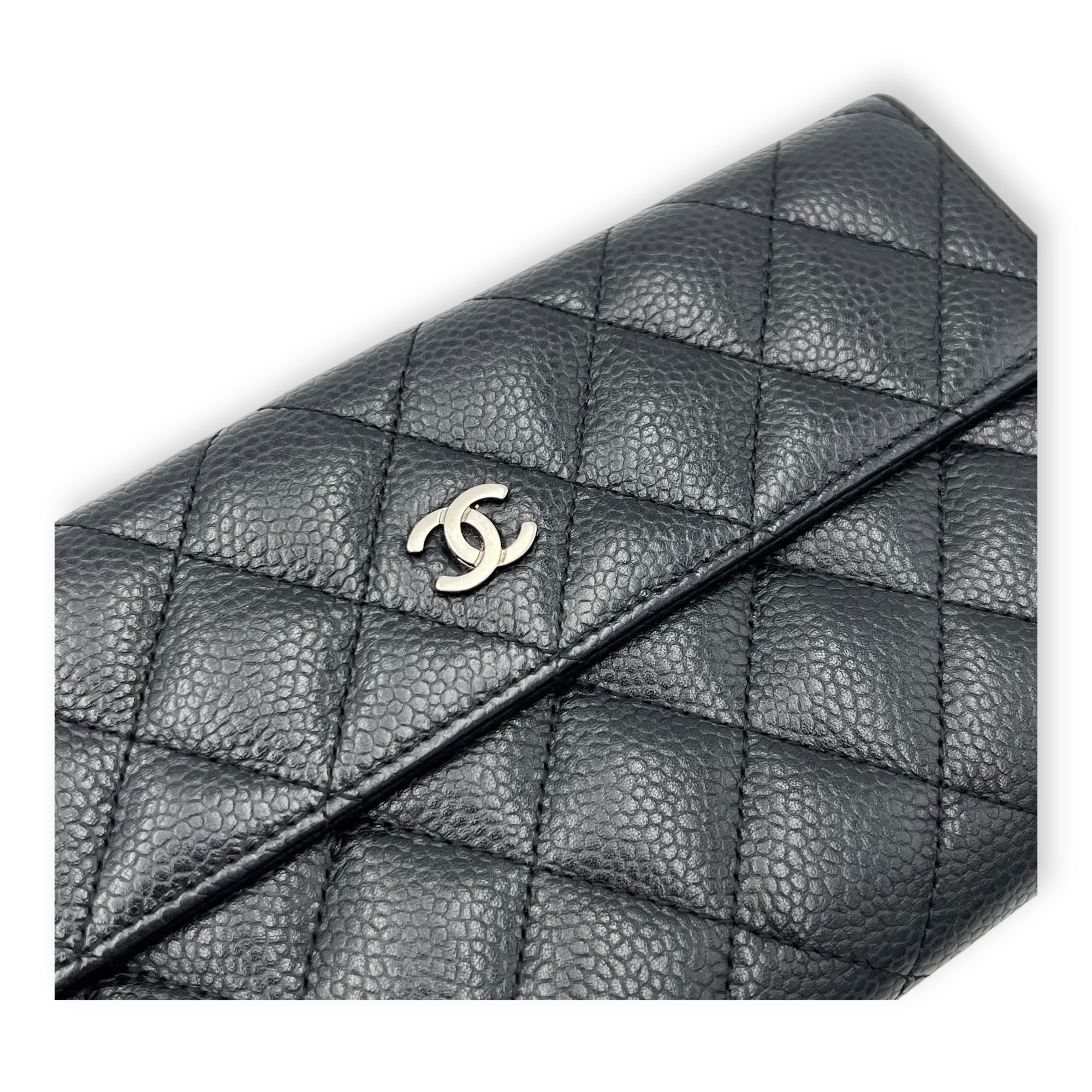 CC Wallet Black in Caviar Leather, Silver hardware - Image 7