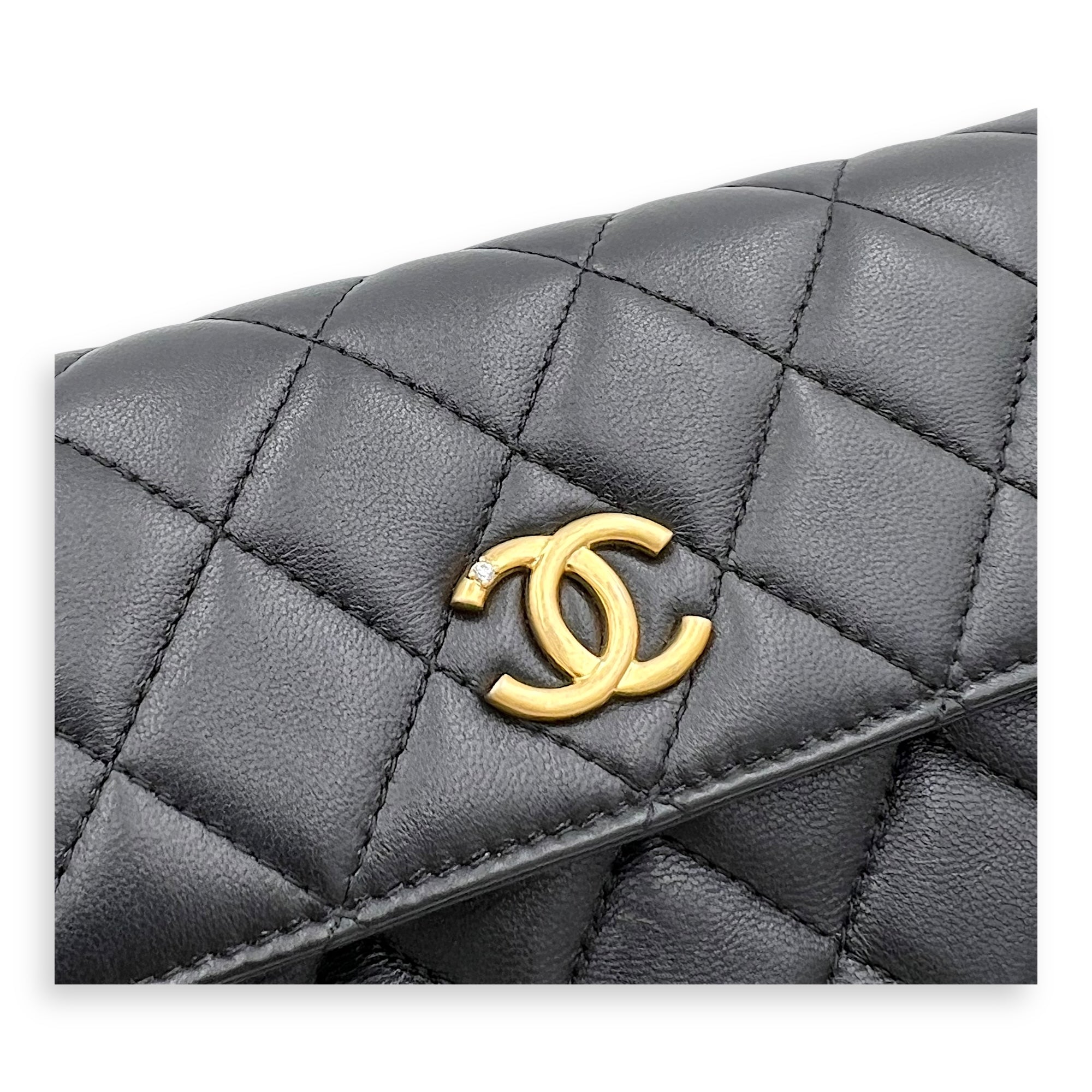 CC Wristlet Black in Lambskin, Gold hardware - Image 7