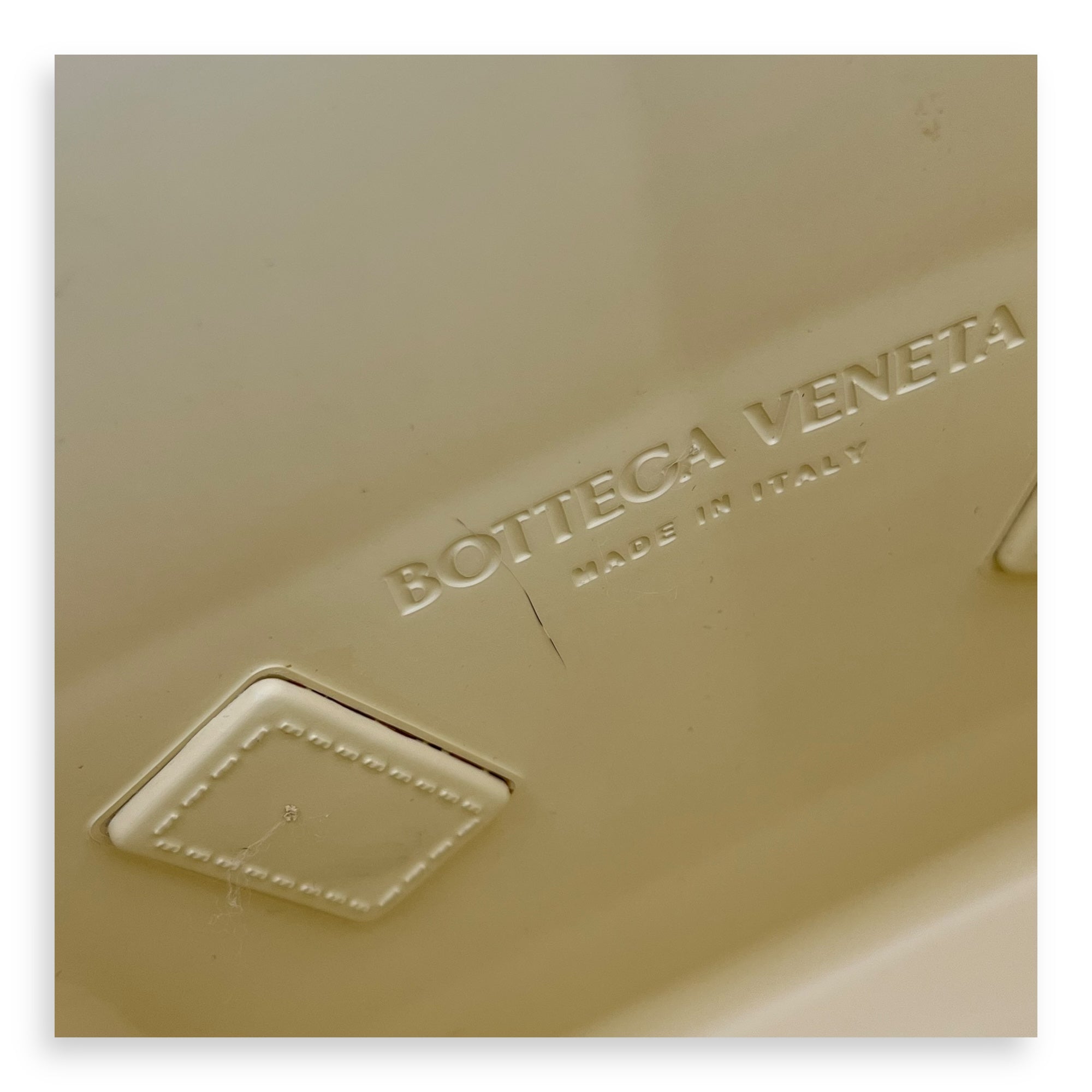 Arco Top Handle Bag Yellow in Rubber - Image 8