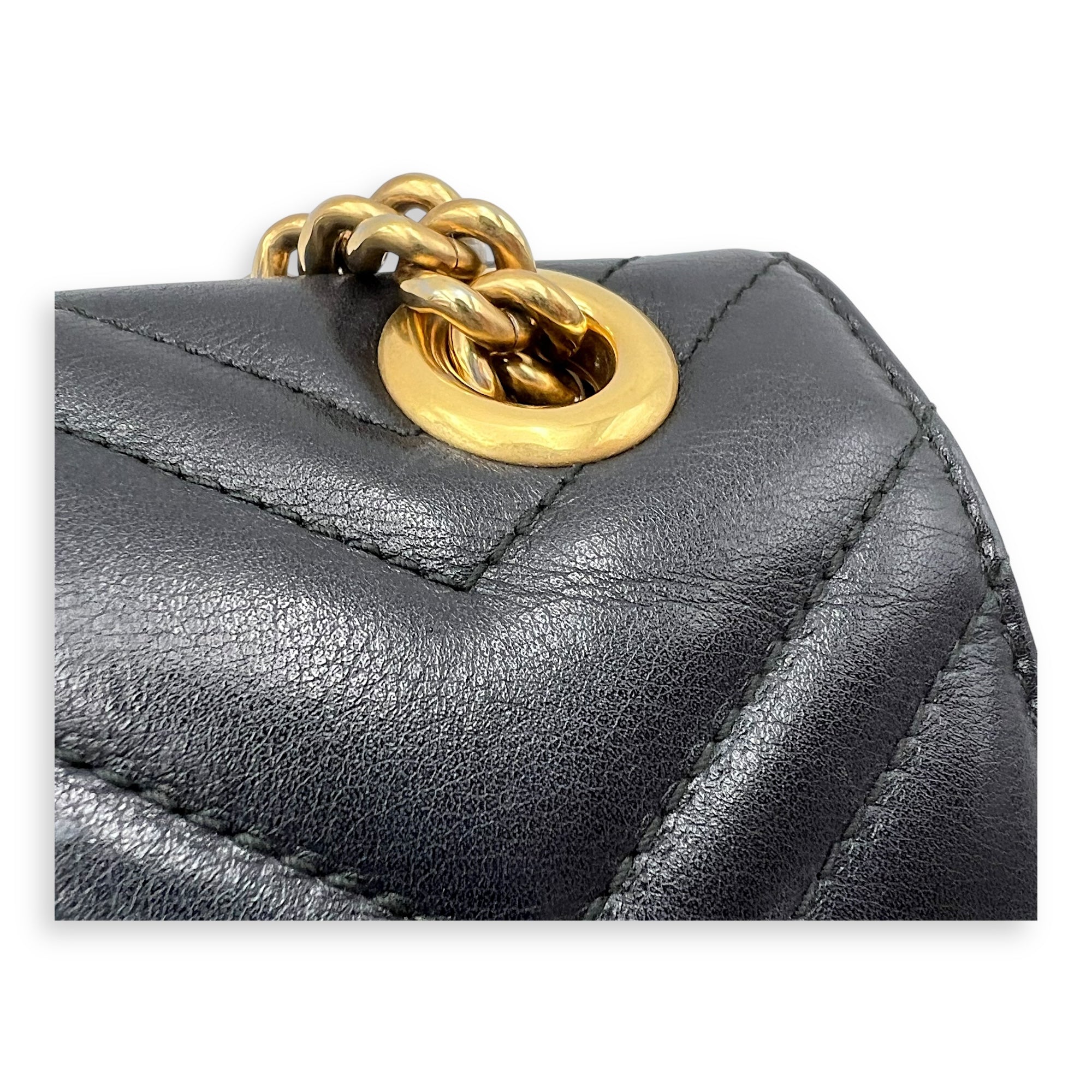 GG Marmont Mini Black Shoulder Bag in Calfskin, Gold hardware - Image 9