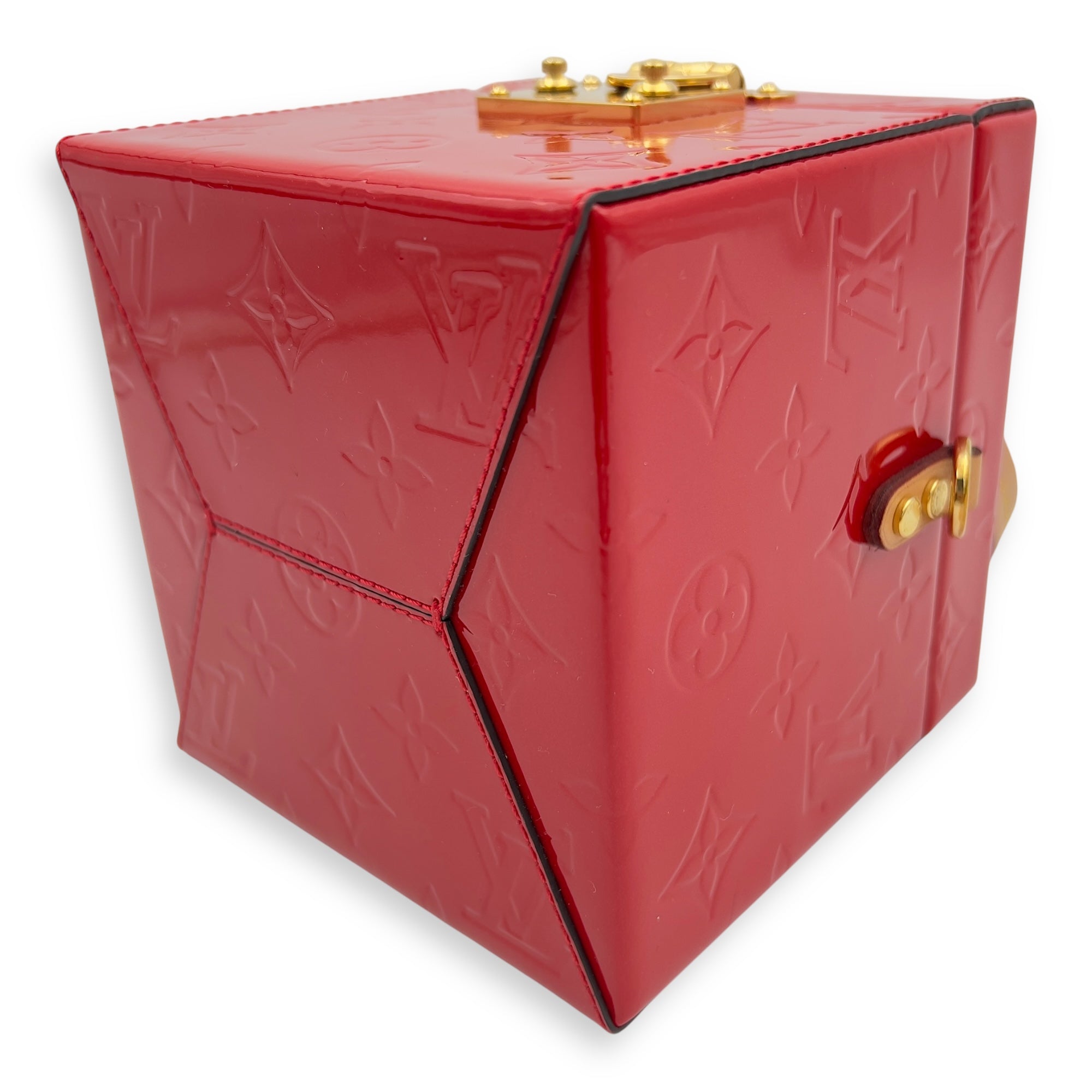 Bleecker Top Handle Bag Red in Vernis, Gold hardware - Image 10