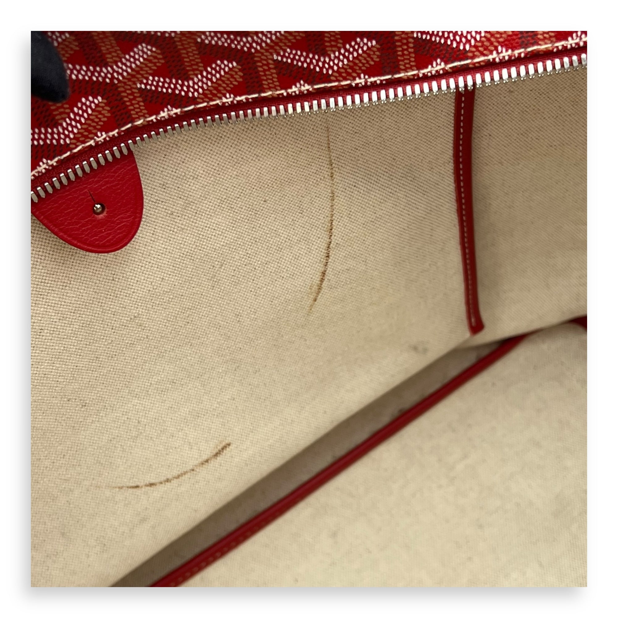 Artois MM Red Tote Bag in Coated Canvas, Silver hardware - Image 15