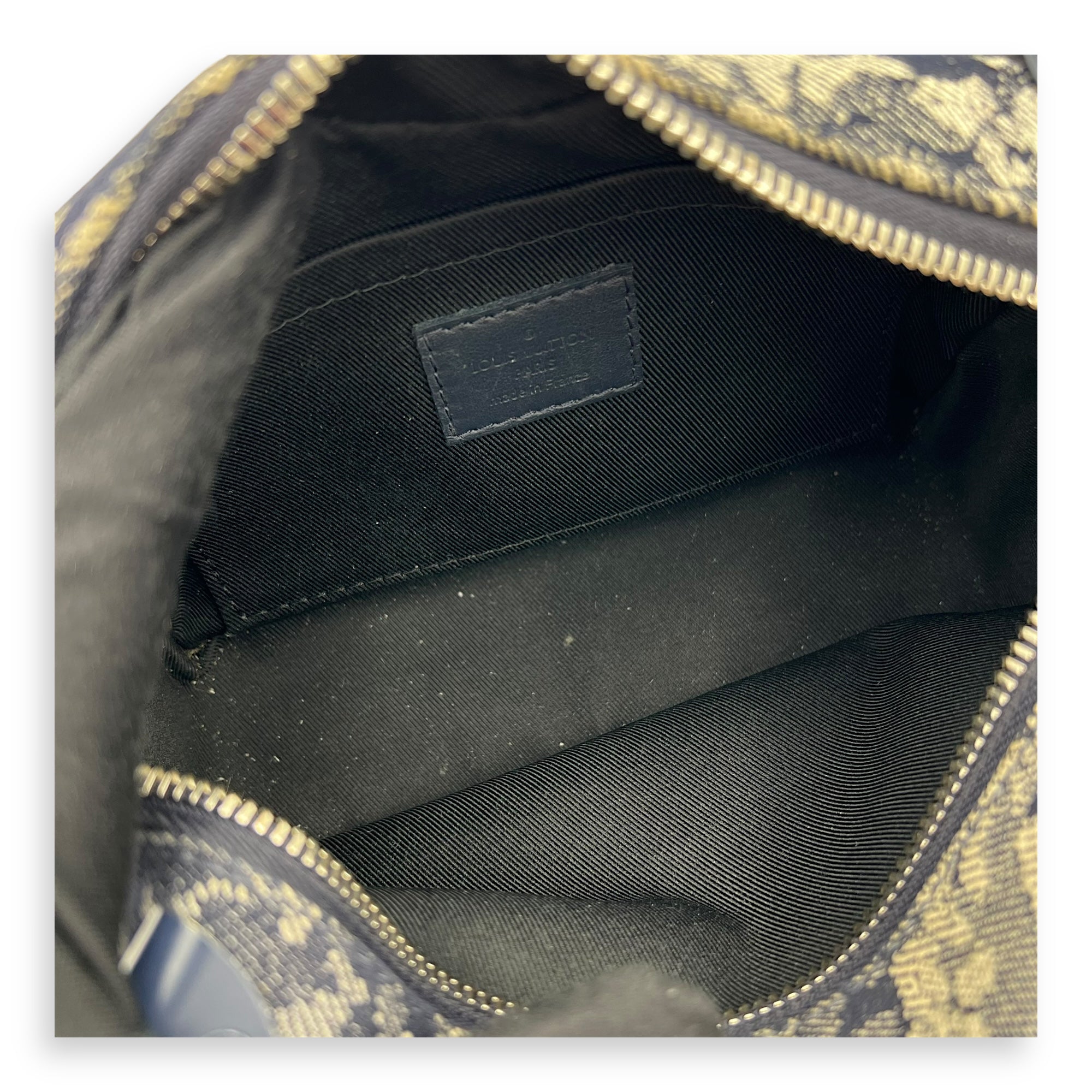 Soft Trunk Shoulder Bag Blue in Denim, Silver hardware - Image 27