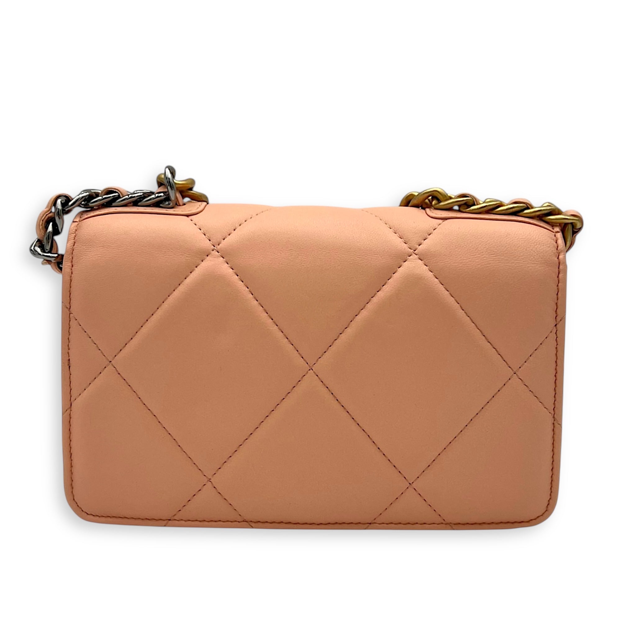 C19 Wallet On Chain Peach in Lambskin, Mixed hardware - Image 3