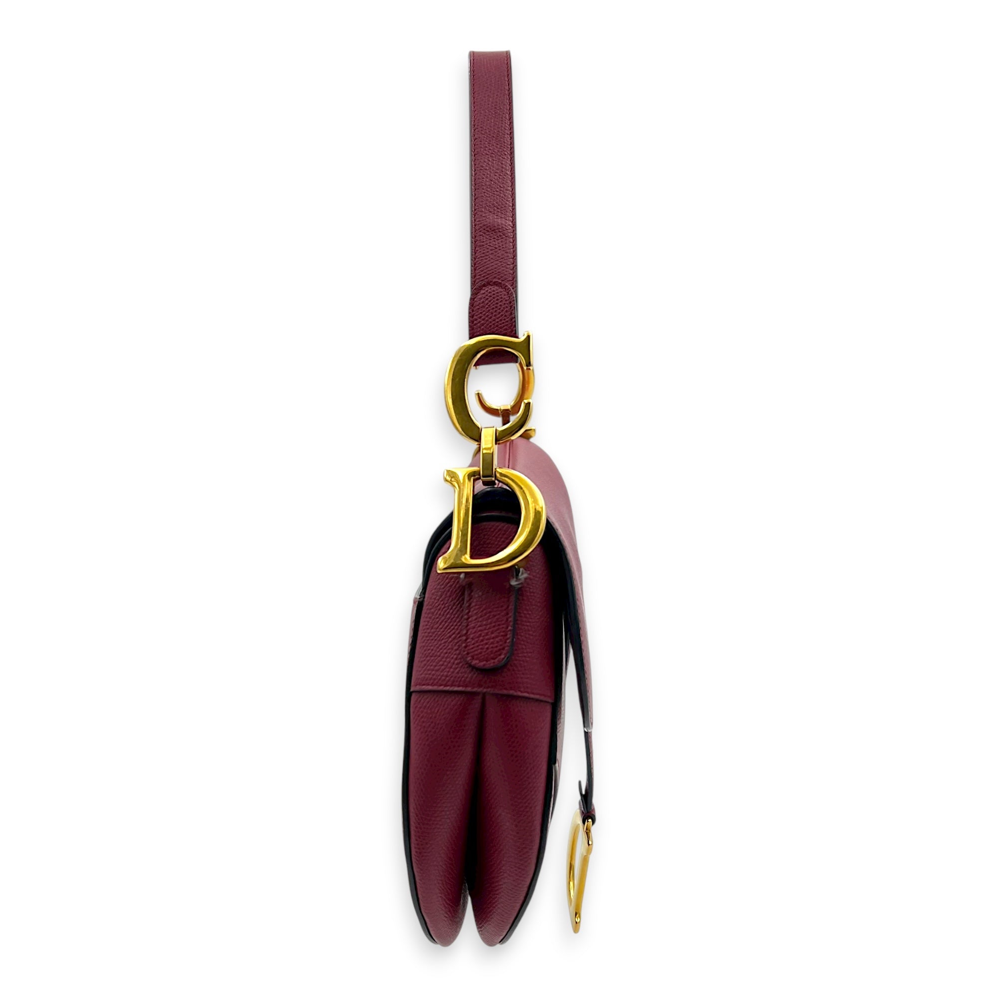 Saddle Shoulder Bag Medium Red in Calfskin, Gold hardware - Image 5