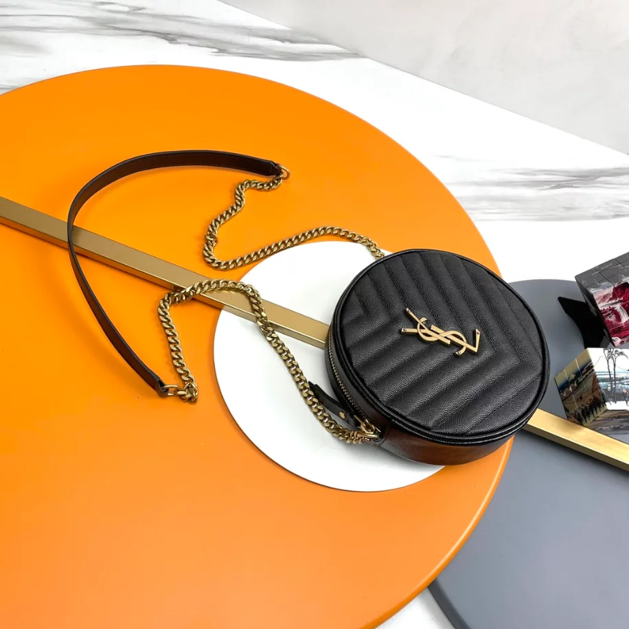 Vinyle in Grain de Poudre Leather round zipped bag - Image 5