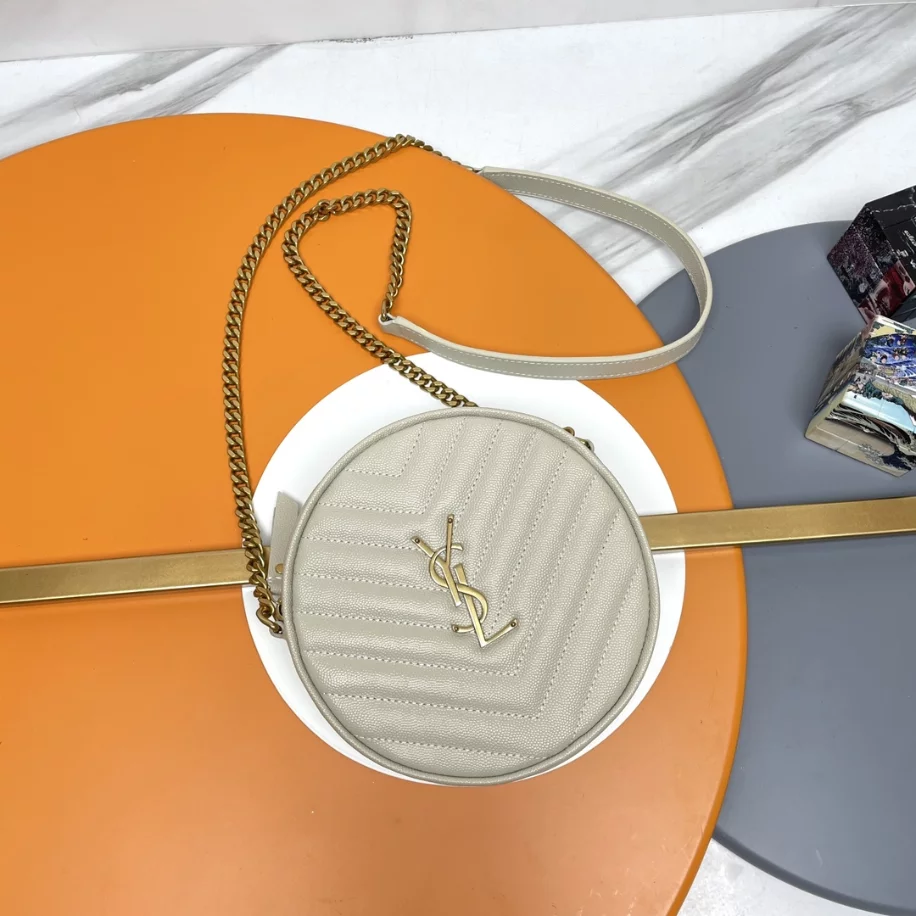 Vinyle in Grain de Poudre Leather round zipped bag - Image 3