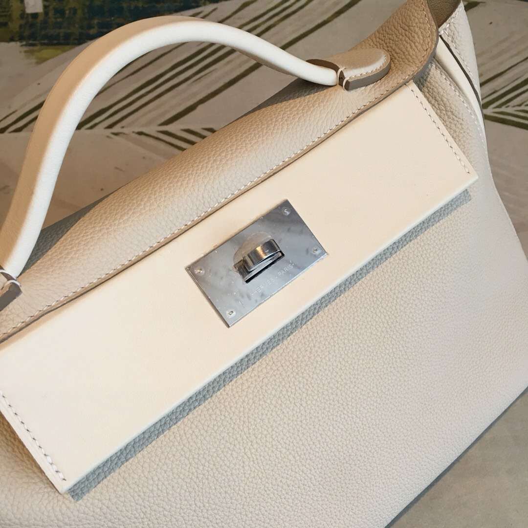 Hermes 24/24 29 Bag In White Clemence Calfskin - Image 5