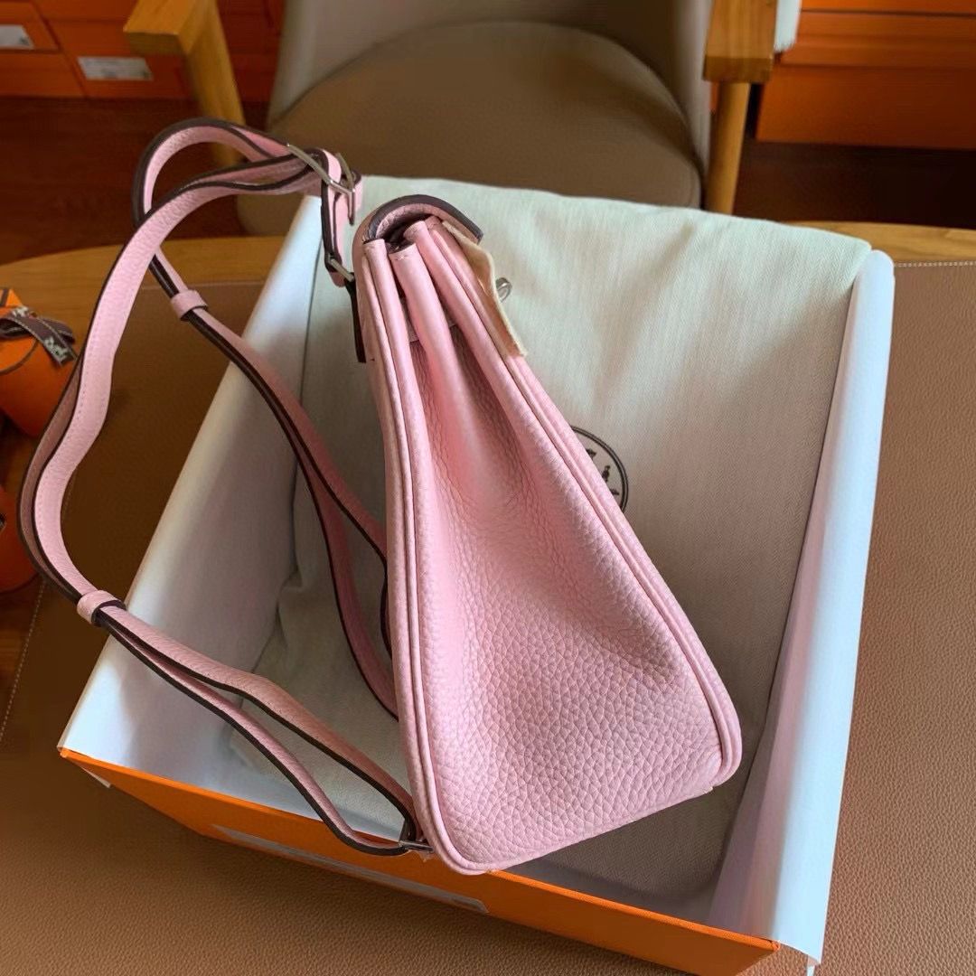 Hermes Kelly Ado Backpack in Rose Sakura Clemence Leather - Image 7
