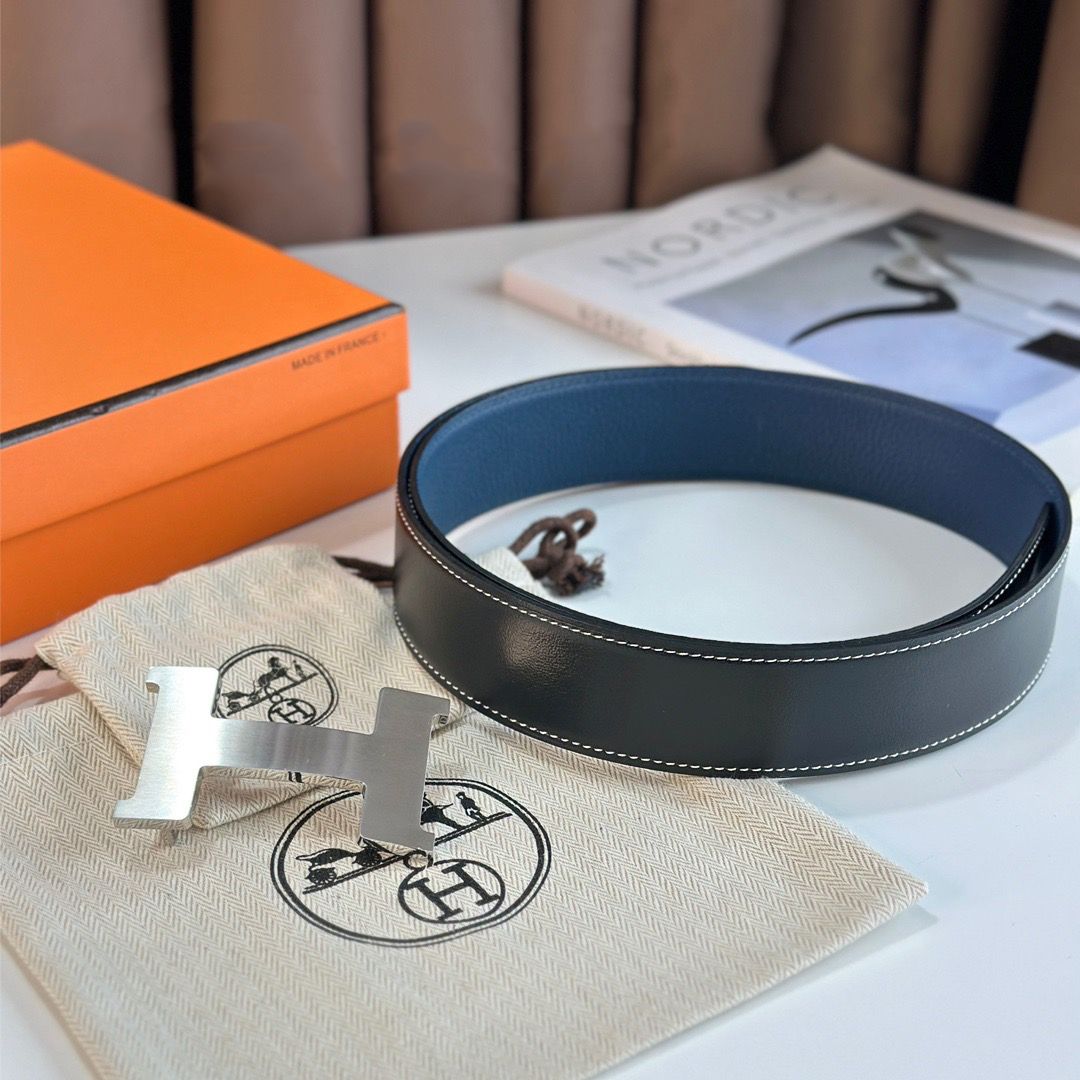 Hermes Constance Reversible Belt 38MM in Blue Clemence Leather - Image 4