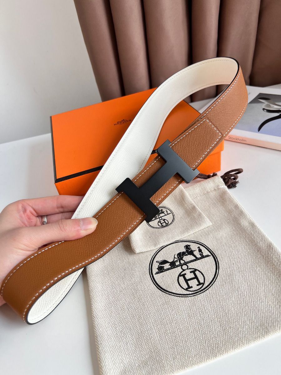 Hermes Constance Reversible Belt 38MM in Epsom Leather with Black Buckle - Image 3