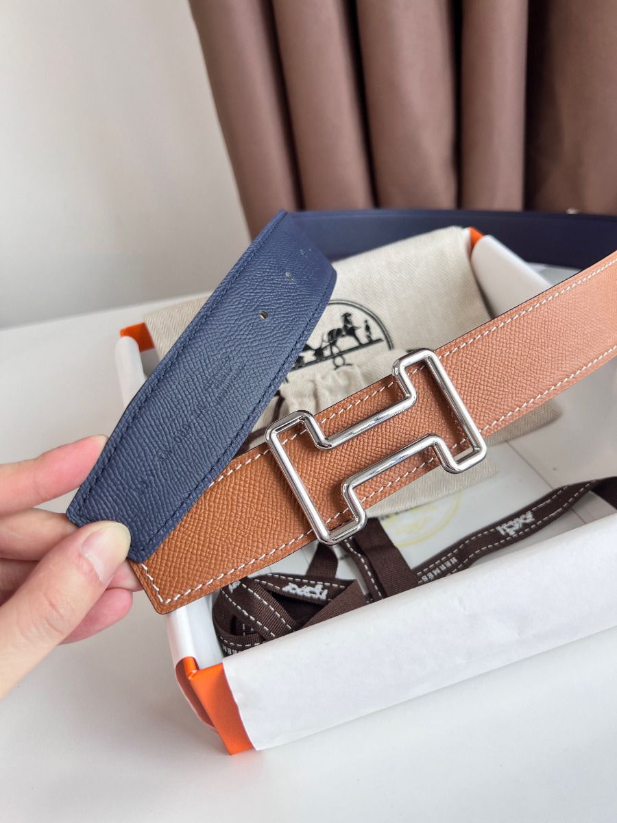 Hermes Tonight Reversible Belt 38MM in Blue and Gold Epsom Calfskin - Image 7